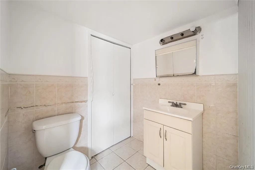 24 Elderberry Road, Oyster Bay, NY, 4 Bedrooms Bedrooms, 7 Rooms Rooms,2 BathroomsBathrooms,Residential Lease,For Rent,Elderberry,0,1009104 24 Elderberry Road, Oyster Bay, NY, 4 Bedrooms Bedrooms, 7 Rooms Rooms,2 BathroomsBathrooms,Residential Lease,For Rent,Elderberry,0,1009104