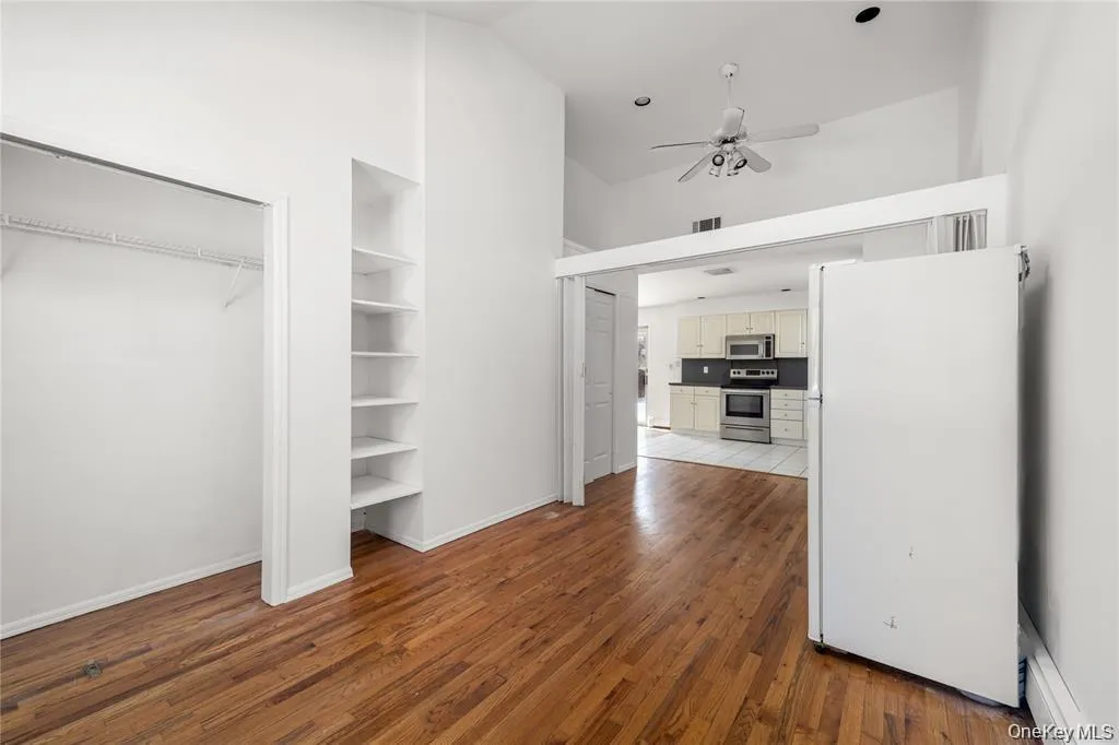 24 Elderberry Road, Oyster Bay, NY, 4 Bedrooms Bedrooms, 7 Rooms Rooms,2 BathroomsBathrooms,Residential Lease,For Rent,Elderberry,0,1009104 24 Elderberry Road, Oyster Bay, NY, 4 Bedrooms Bedrooms, 7 Rooms Rooms,2 BathroomsBathrooms,Residential Lease,For Rent,Elderberry,0,1009104