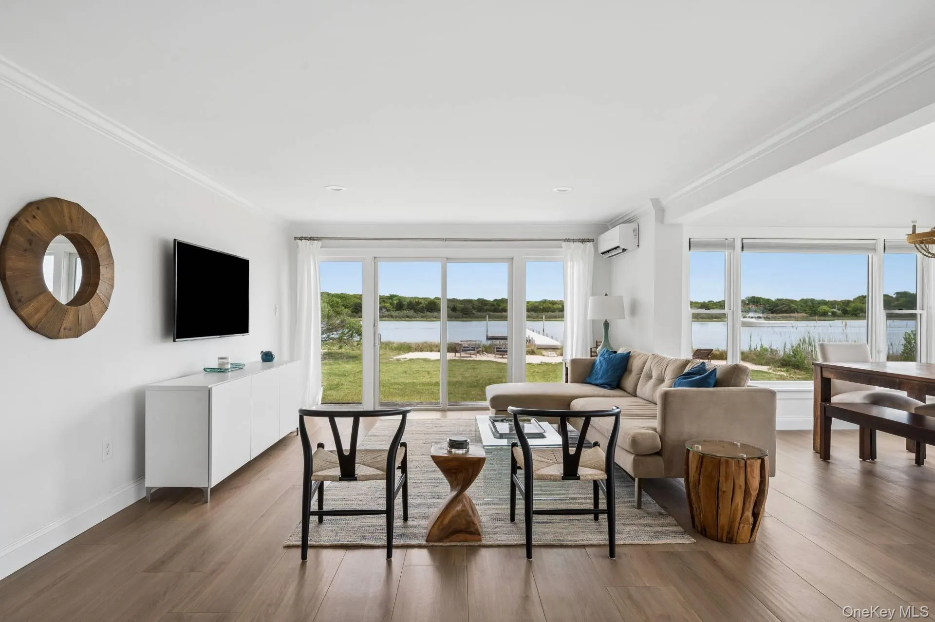 108 Little Neck Road, Southampton, NY, 4 Bedrooms Bedrooms, 6 Rooms Rooms,3 BathroomsBathrooms,Residential Lease,For Rent,Little Neck,0,1009106 108 Little Neck Road, Southampton, NY, 4 Bedrooms Bedrooms, 6 Rooms Rooms,3 BathroomsBathrooms,Residential Lease,For Rent,Little Neck,0,1009106