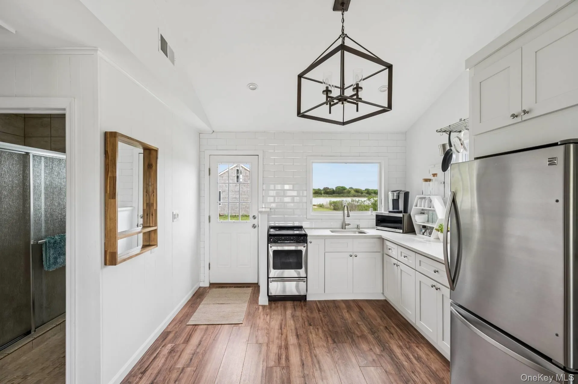 108 Little Neck Road, Southampton, NY, 4 Bedrooms Bedrooms, 6 Rooms Rooms,3 BathroomsBathrooms,Residential Lease,For Rent,Little Neck,0,1009106 108 Little Neck Road, Southampton, NY, 4 Bedrooms Bedrooms, 6 Rooms Rooms,3 BathroomsBathrooms,Residential Lease,For Rent,Little Neck,0,1009106