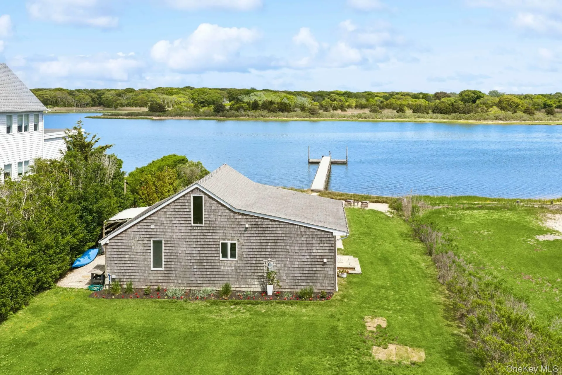 108 Little Neck Road, Southampton, NY, 4 Bedrooms Bedrooms, 6 Rooms Rooms,3 BathroomsBathrooms,Residential Lease,For Rent,Little Neck,0,1009106 108 Little Neck Road, Southampton, NY, 4 Bedrooms Bedrooms, 6 Rooms Rooms,3 BathroomsBathrooms,Residential Lease,For Rent,Little Neck,0,1009106