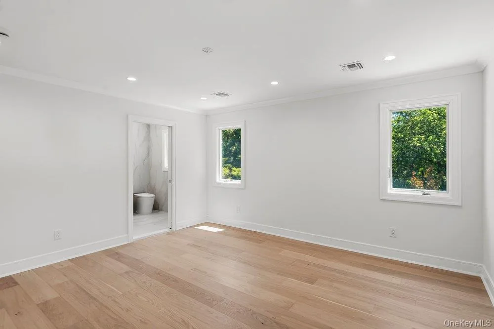 43 Bucknell Drive, Oyster Bay, NY, 5 Bedrooms Bedrooms, 12 Rooms Rooms,3 BathroomsBathrooms,Residential,For Rent,Bucknell,0,1009110 43 Bucknell Drive, Oyster Bay, NY, 5 Bedrooms Bedrooms, 12 Rooms Rooms,3 BathroomsBathrooms,Residential,For Rent,Bucknell,0,1009110