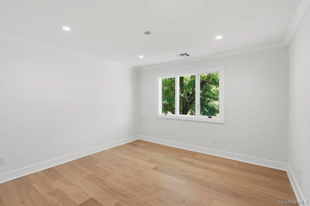 43 Bucknell Drive, Oyster Bay, NY, 5 Bedrooms Bedrooms, 12 Rooms Rooms,3 BathroomsBathrooms,Residential,For Rent,Bucknell,0,1009110 43 Bucknell Drive, Oyster Bay, NY, 5 Bedrooms Bedrooms, 12 Rooms Rooms,3 BathroomsBathrooms,Residential,For Rent,Bucknell,0,1009110