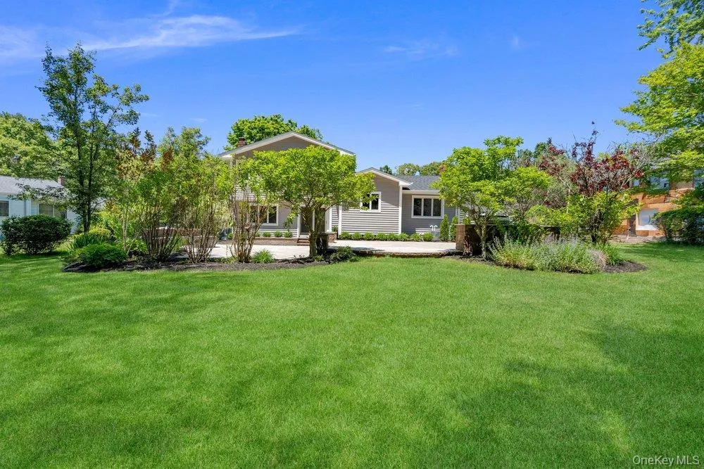 43 Bucknell Drive, Oyster Bay, NY, 5 Bedrooms Bedrooms, 12 Rooms Rooms,3 BathroomsBathrooms,Residential,For Rent,Bucknell,0,1009110 43 Bucknell Drive, Oyster Bay, NY, 5 Bedrooms Bedrooms, 12 Rooms Rooms,3 BathroomsBathrooms,Residential,For Rent,Bucknell,0,1009110