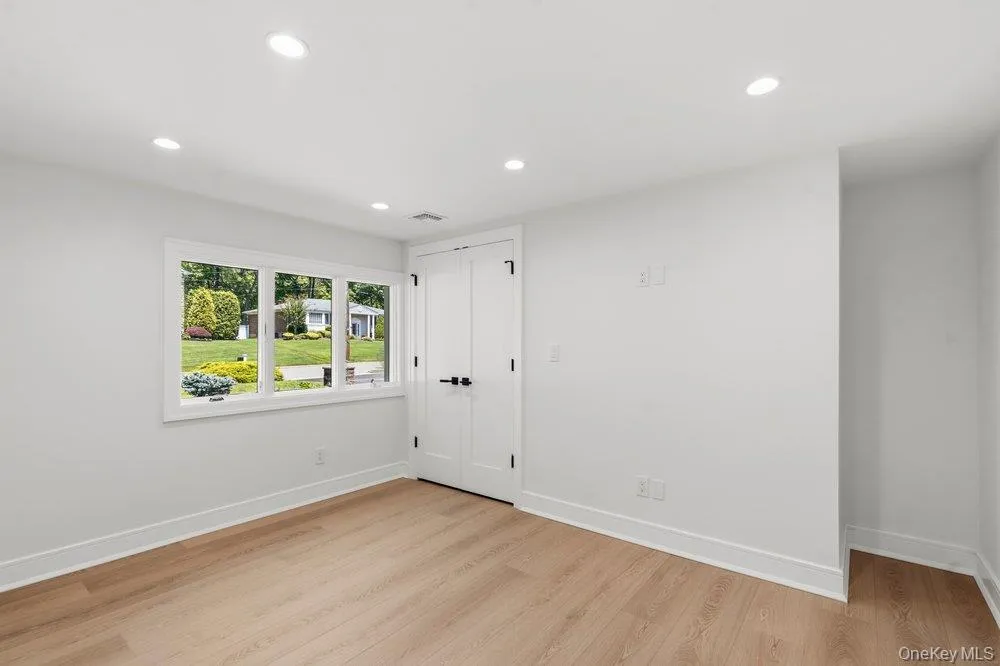 43 Bucknell Drive, Oyster Bay, NY, 5 Bedrooms Bedrooms, 12 Rooms Rooms,3 BathroomsBathrooms,Residential,For Rent,Bucknell,0,1009110 43 Bucknell Drive, Oyster Bay, NY, 5 Bedrooms Bedrooms, 12 Rooms Rooms,3 BathroomsBathrooms,Residential,For Rent,Bucknell,0,1009110