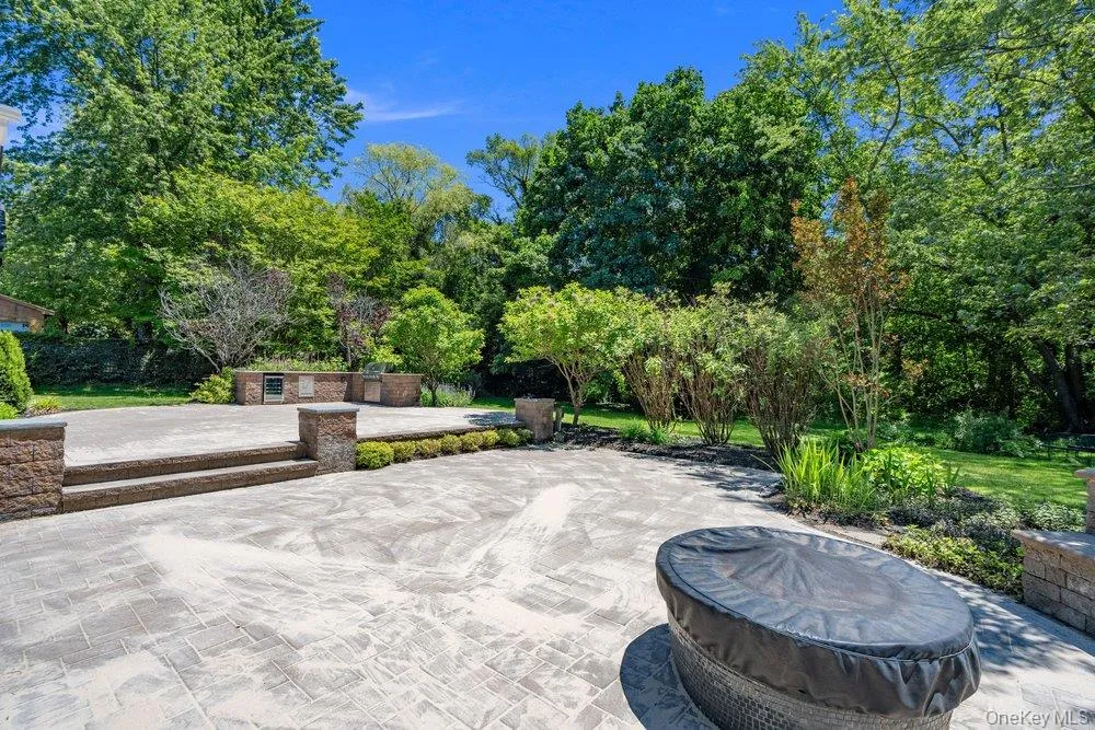 43 Bucknell Drive, Oyster Bay, NY, 5 Bedrooms Bedrooms, 12 Rooms Rooms,3 BathroomsBathrooms,Residential,For Rent,Bucknell,0,1009110 43 Bucknell Drive, Oyster Bay, NY, 5 Bedrooms Bedrooms, 12 Rooms Rooms,3 BathroomsBathrooms,Residential,For Rent,Bucknell,0,1009110