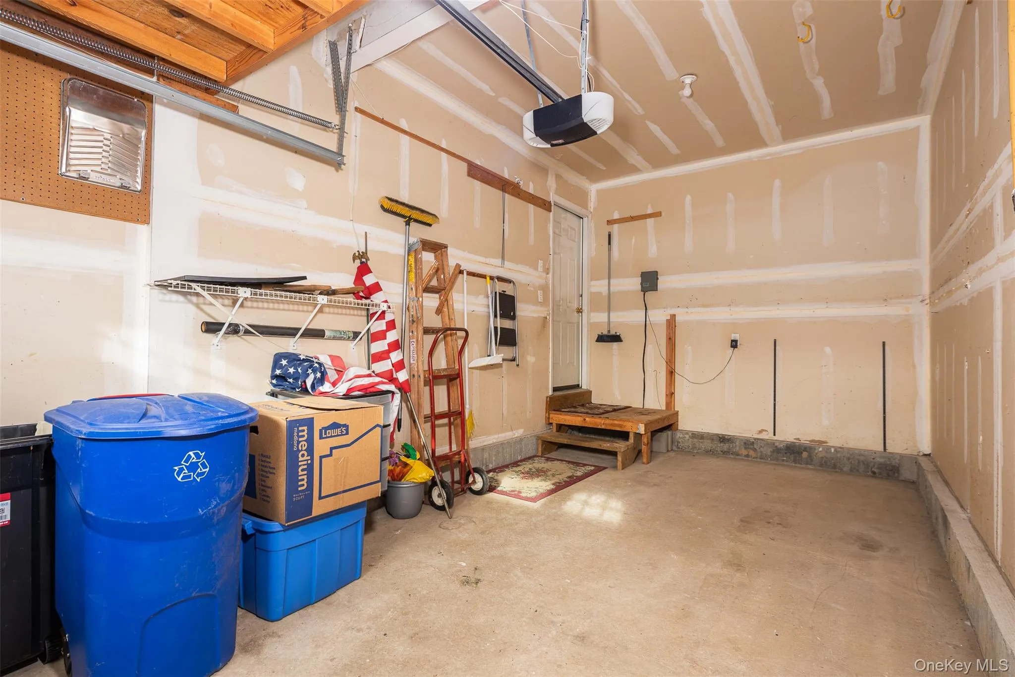 125 Northgate Circle, Riverhead, NY, 4 Bedrooms Bedrooms, 8 Rooms Rooms,2 BathroomsBathrooms,Residential,For Rent,Northgate,0,1009113 125 Northgate Circle, Riverhead, NY, 4 Bedrooms Bedrooms, 8 Rooms Rooms,2 BathroomsBathrooms,Residential,For Rent,Northgate,0,1009113