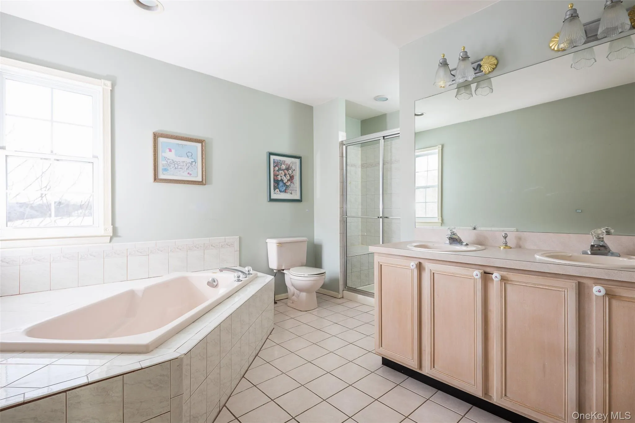 125 Northgate Circle, Riverhead, NY, 4 Bedrooms Bedrooms, 8 Rooms Rooms,2 BathroomsBathrooms,Residential,For Rent,Northgate,0,1009113 125 Northgate Circle, Riverhead, NY, 4 Bedrooms Bedrooms, 8 Rooms Rooms,2 BathroomsBathrooms,Residential,For Rent,Northgate,0,1009113