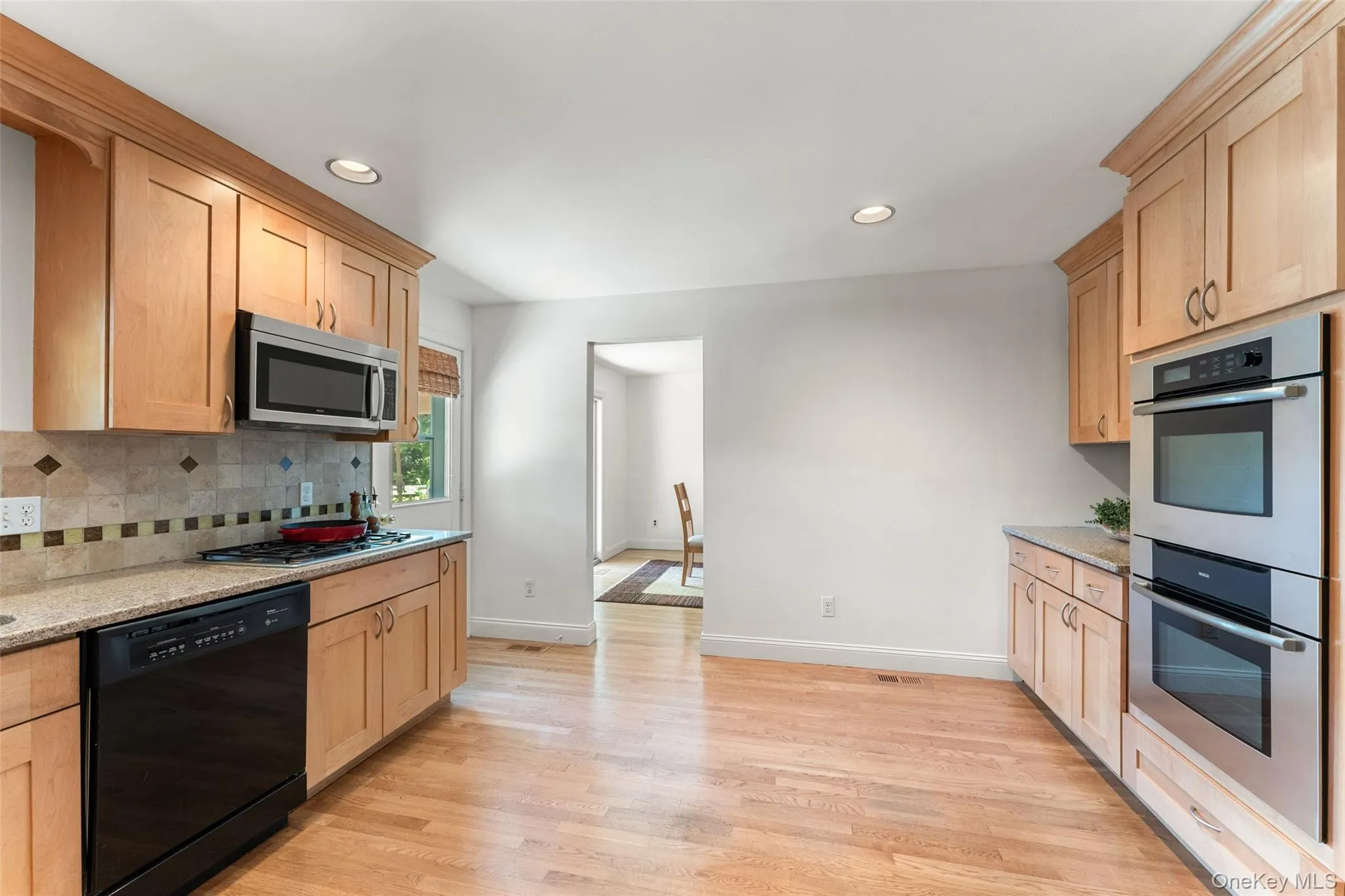 7 Hastings Close, Greenburgh, NY, 3 Bedrooms Bedrooms, 6 Rooms Rooms,2 BathroomsBathrooms,Residential,For Rent,Hastings,0,1009117 7 Hastings Close, Greenburgh, NY, 3 Bedrooms Bedrooms, 6 Rooms Rooms,2 BathroomsBathrooms,Residential,For Rent,Hastings,0,1009117