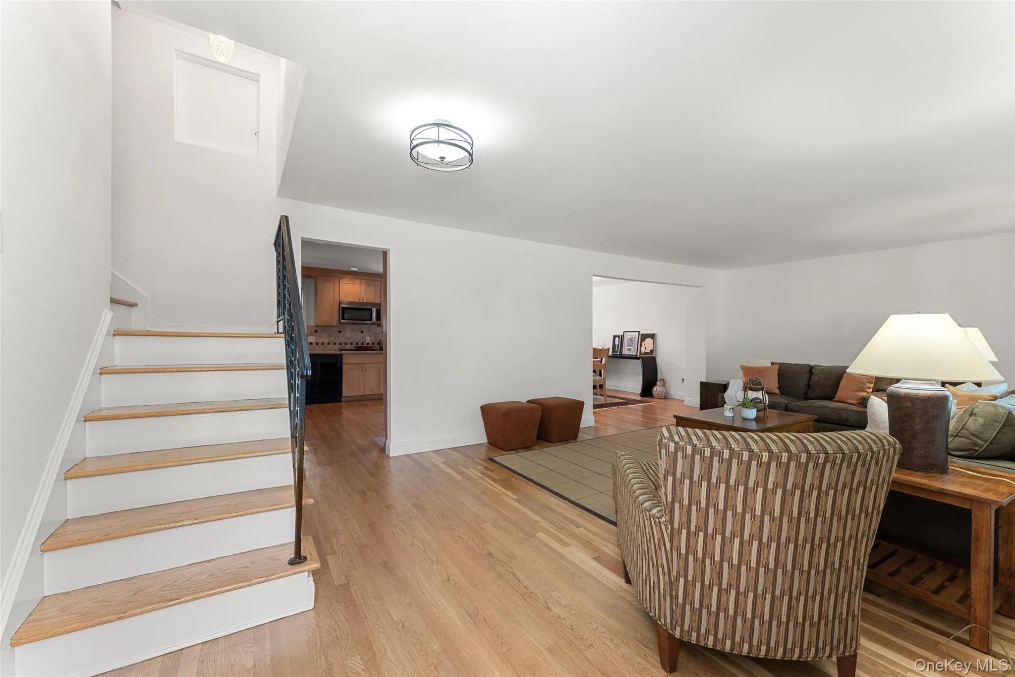7 Hastings Close, Greenburgh, NY, 3 Bedrooms Bedrooms, 6 Rooms Rooms,2 BathroomsBathrooms,Residential,For Rent,Hastings,0,1009117 7 Hastings Close, Greenburgh, NY, 3 Bedrooms Bedrooms, 6 Rooms Rooms,2 BathroomsBathrooms,Residential,For Rent,Hastings,0,1009117