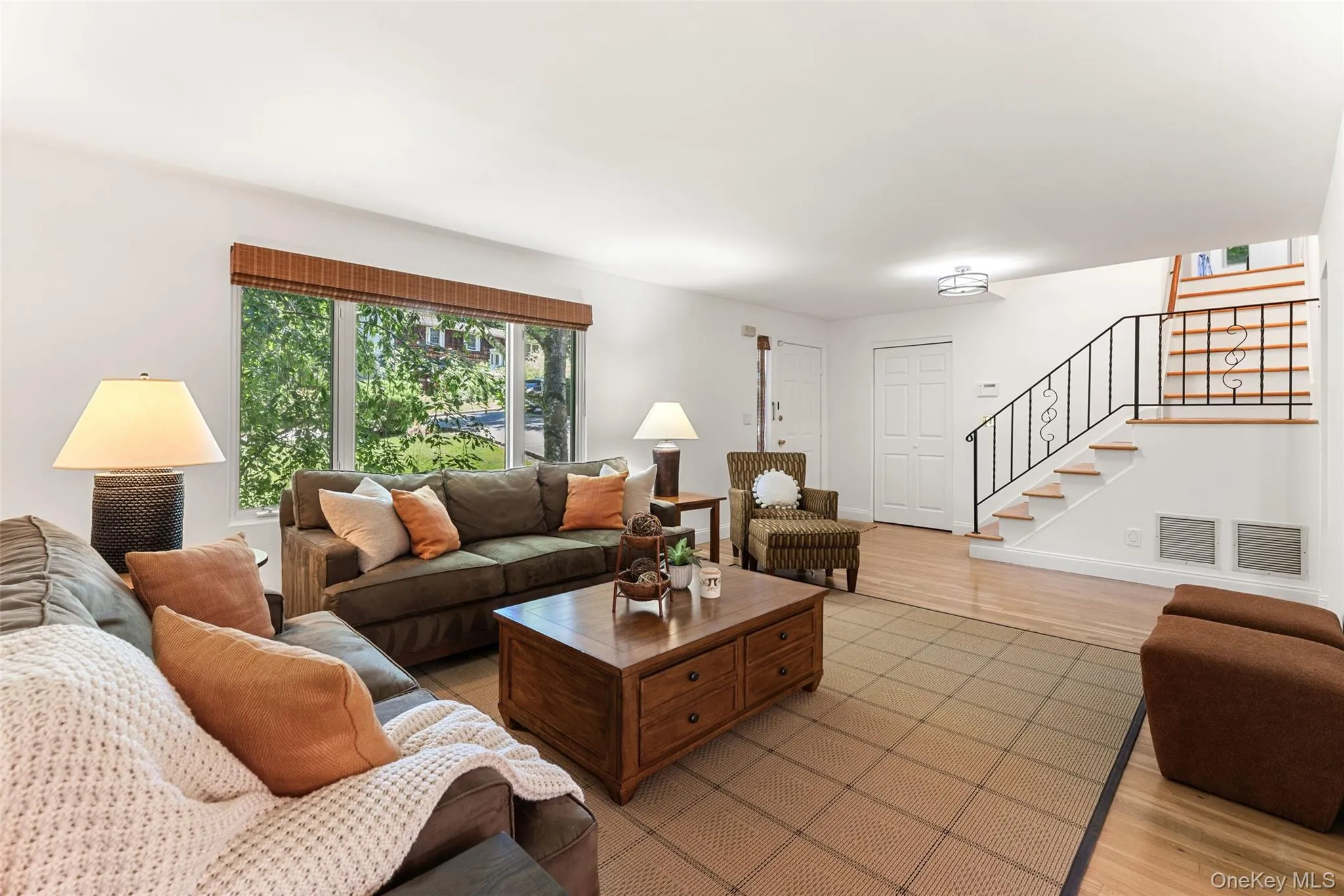 7 Hastings Close, Greenburgh, NY, 3 Bedrooms Bedrooms, 6 Rooms Rooms,2 BathroomsBathrooms,Residential,For Rent,Hastings,0,1009117 7 Hastings Close, Greenburgh, NY, 3 Bedrooms Bedrooms, 6 Rooms Rooms,2 BathroomsBathrooms,Residential,For Rent,Hastings,0,1009117