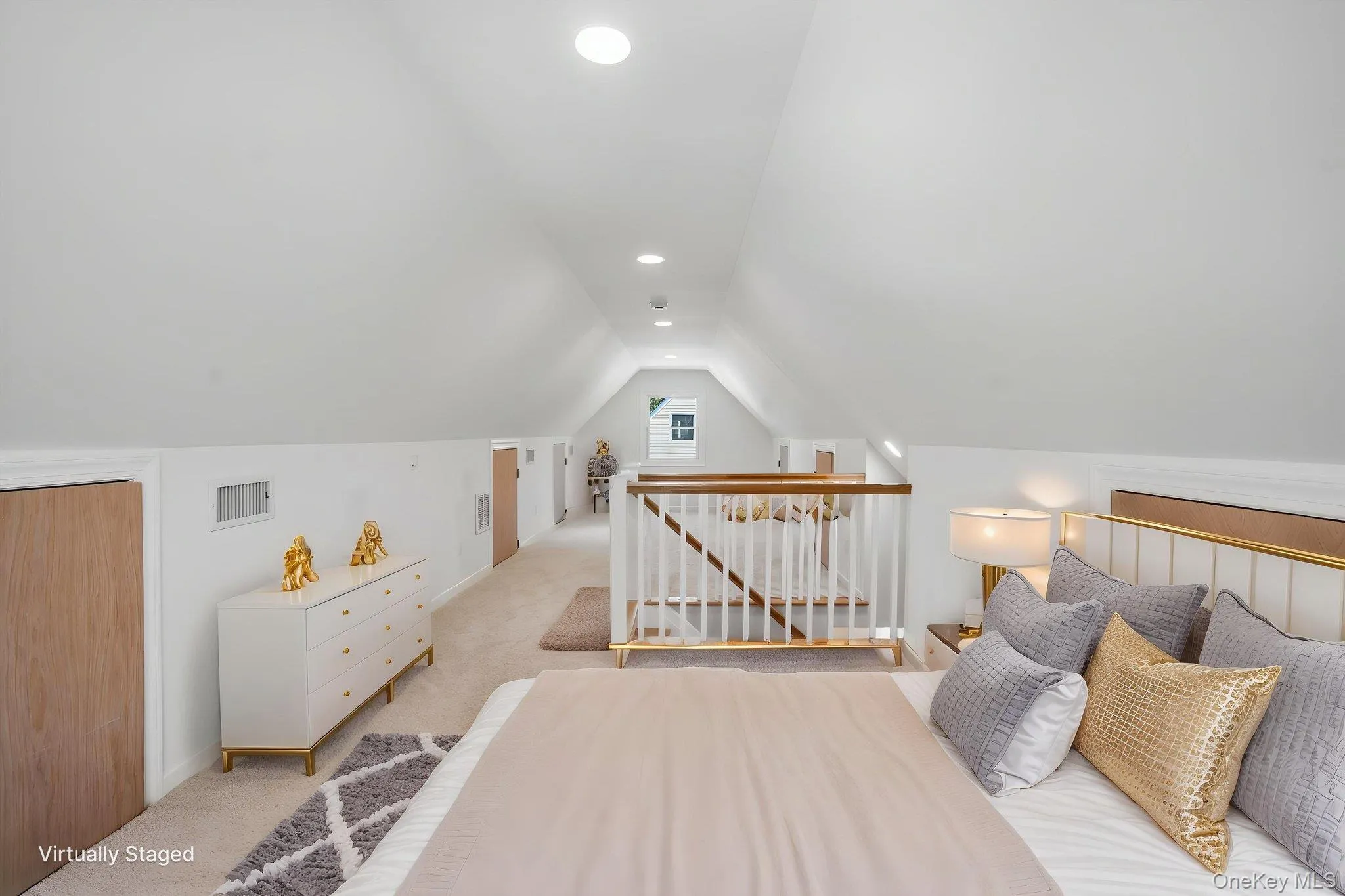 14 Reizen Avenue, Brookhaven, NY, 3 Bedrooms Bedrooms, 6 Rooms Rooms,2 BathroomsBathrooms,Residential,For Rent,Reizen,0,1009118 14 Reizen Avenue, Brookhaven, NY, 3 Bedrooms Bedrooms, 6 Rooms Rooms,2 BathroomsBathrooms,Residential,For Rent,Reizen,0,1009118