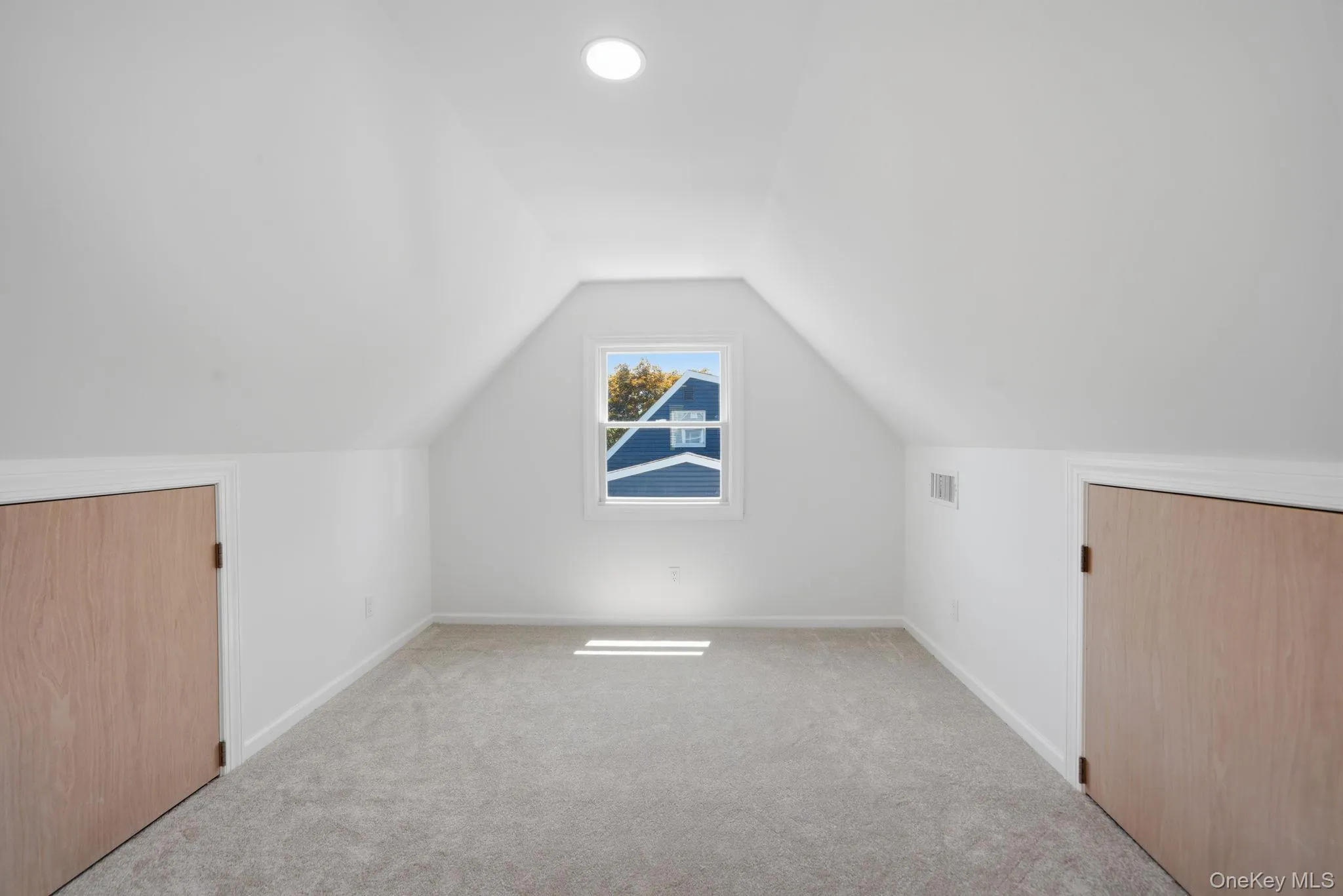 14 Reizen Avenue, Brookhaven, NY, 3 Bedrooms Bedrooms, 6 Rooms Rooms,2 BathroomsBathrooms,Residential,For Rent,Reizen,0,1009118 14 Reizen Avenue, Brookhaven, NY, 3 Bedrooms Bedrooms, 6 Rooms Rooms,2 BathroomsBathrooms,Residential,For Rent,Reizen,0,1009118