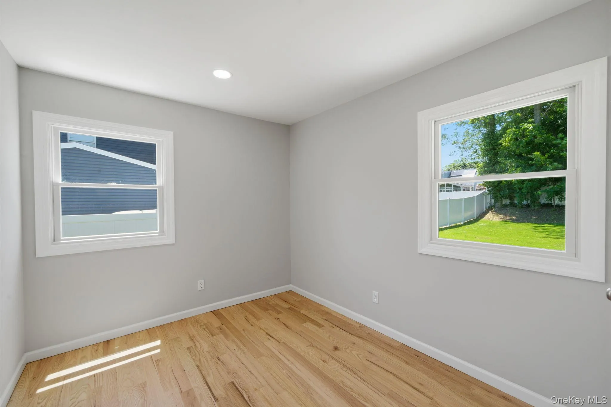 14 Reizen Avenue, Brookhaven, NY, 3 Bedrooms Bedrooms, 6 Rooms Rooms,2 BathroomsBathrooms,Residential,For Rent,Reizen,0,1009118 14 Reizen Avenue, Brookhaven, NY, 3 Bedrooms Bedrooms, 6 Rooms Rooms,2 BathroomsBathrooms,Residential,For Rent,Reizen,0,1009118
