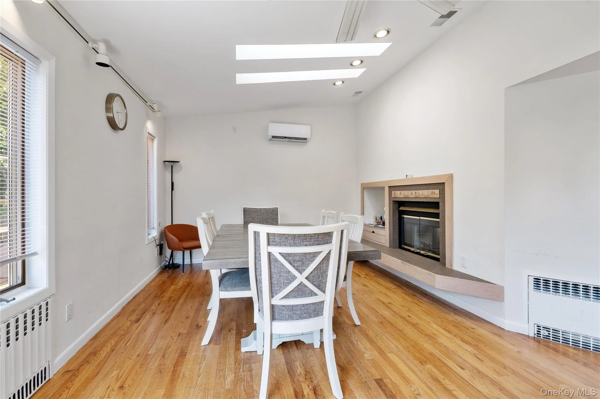 842 Fiske Street, Hempstead, NY, 4 Bedrooms Bedrooms, 9 Rooms Rooms,2 BathroomsBathrooms,Residential,For Rent,Fiske,0,1009119 842 Fiske Street, Hempstead, NY, 4 Bedrooms Bedrooms, 9 Rooms Rooms,2 BathroomsBathrooms,Residential,For Rent,Fiske,0,1009119