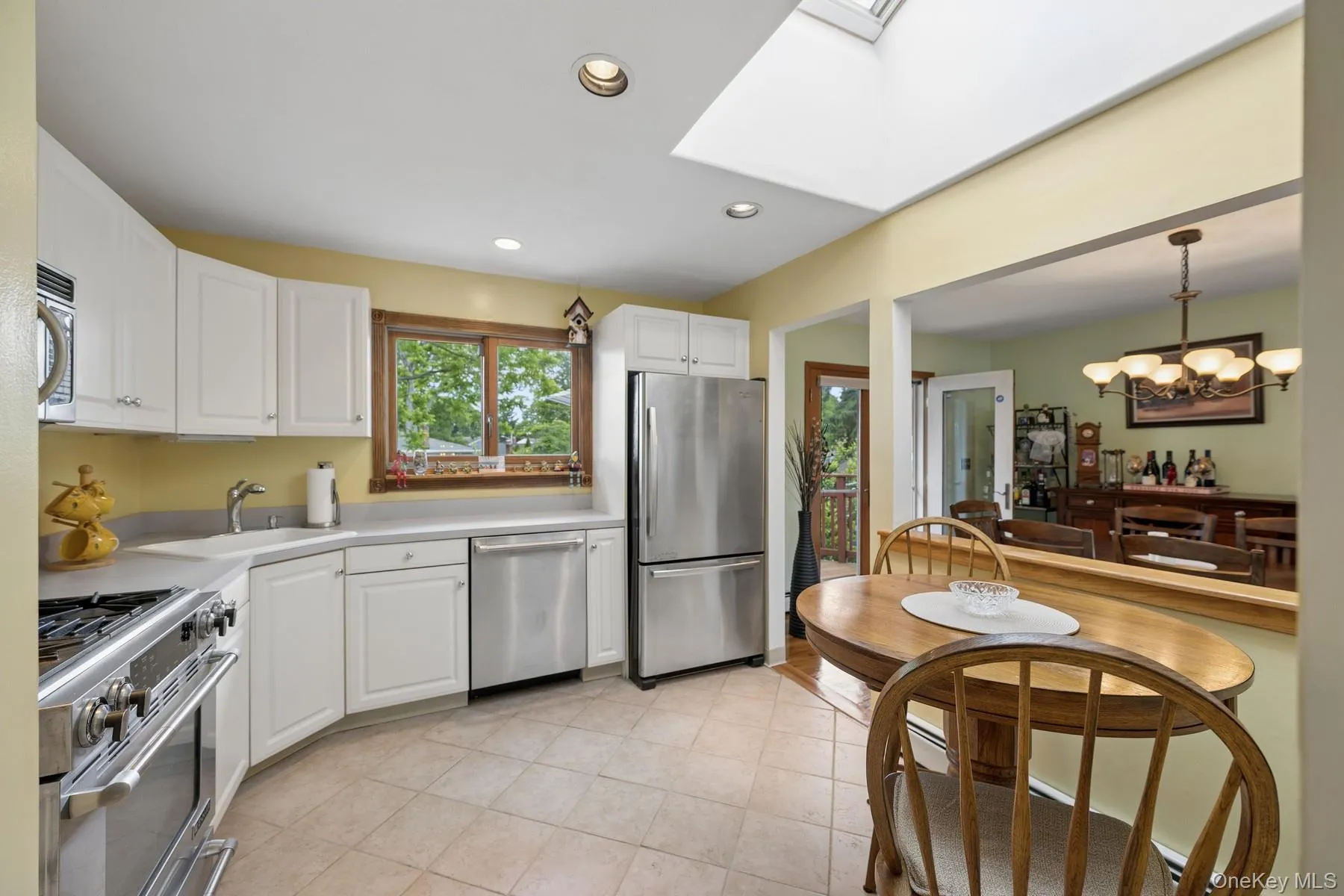 181 Emerson Avenue, Babylon, NY, 4 Bedrooms Bedrooms, 10 Rooms Rooms,2 BathroomsBathrooms,Residential,For Rent,Emerson,0,1009120 181 Emerson Avenue, Babylon, NY, 4 Bedrooms Bedrooms, 10 Rooms Rooms,2 BathroomsBathrooms,Residential,For Rent,Emerson,0,1009120