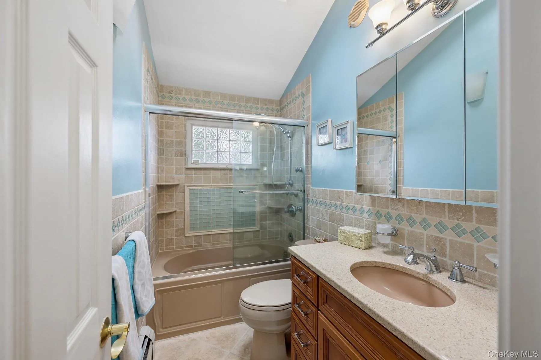 181 Emerson Avenue, Babylon, NY, 4 Bedrooms Bedrooms, 10 Rooms Rooms,2 BathroomsBathrooms,Residential,For Rent,Emerson,0,1009120 181 Emerson Avenue, Babylon, NY, 4 Bedrooms Bedrooms, 10 Rooms Rooms,2 BathroomsBathrooms,Residential,For Rent,Emerson,0,1009120