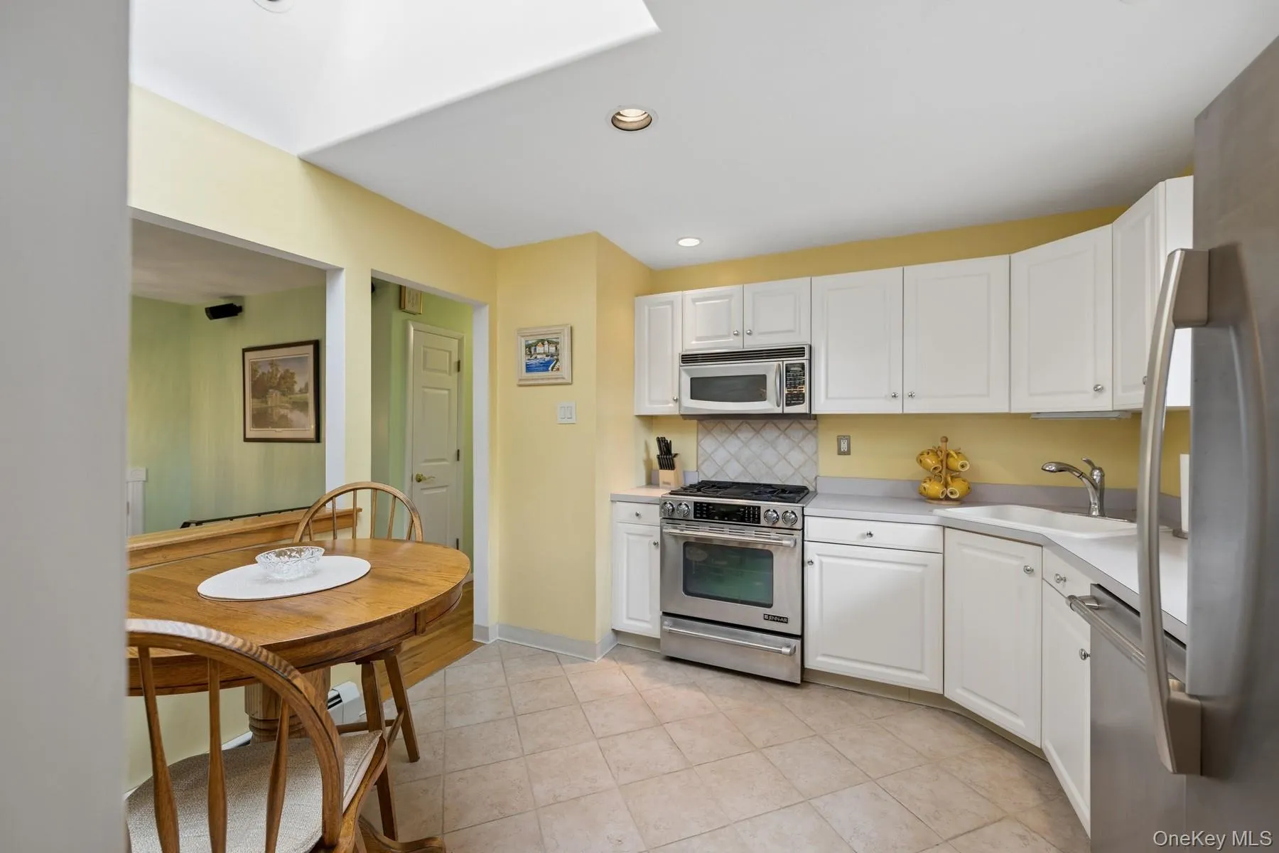 181 Emerson Avenue, Babylon, NY, 4 Bedrooms Bedrooms, 10 Rooms Rooms,2 BathroomsBathrooms,Residential,For Rent,Emerson,0,1009120 181 Emerson Avenue, Babylon, NY, 4 Bedrooms Bedrooms, 10 Rooms Rooms,2 BathroomsBathrooms,Residential,For Rent,Emerson,0,1009120