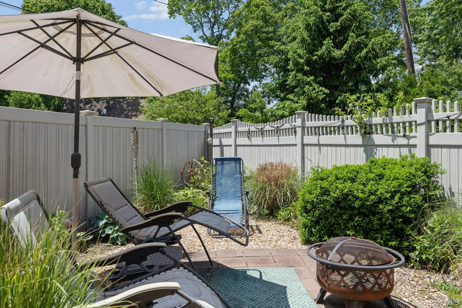 181 Emerson Avenue, Babylon, NY, 4 Bedrooms Bedrooms, 10 Rooms Rooms,2 BathroomsBathrooms,Residential,For Rent,Emerson,0,1009120 181 Emerson Avenue, Babylon, NY, 4 Bedrooms Bedrooms, 10 Rooms Rooms,2 BathroomsBathrooms,Residential,For Rent,Emerson,0,1009120