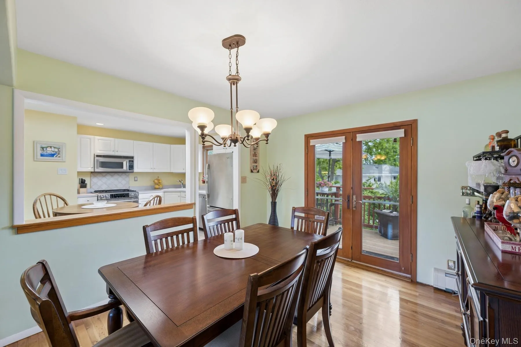 181 Emerson Avenue, Babylon, NY, 4 Bedrooms Bedrooms, 10 Rooms Rooms,2 BathroomsBathrooms,Residential,For Rent,Emerson,0,1009120 181 Emerson Avenue, Babylon, NY, 4 Bedrooms Bedrooms, 10 Rooms Rooms,2 BathroomsBathrooms,Residential,For Rent,Emerson,0,1009120