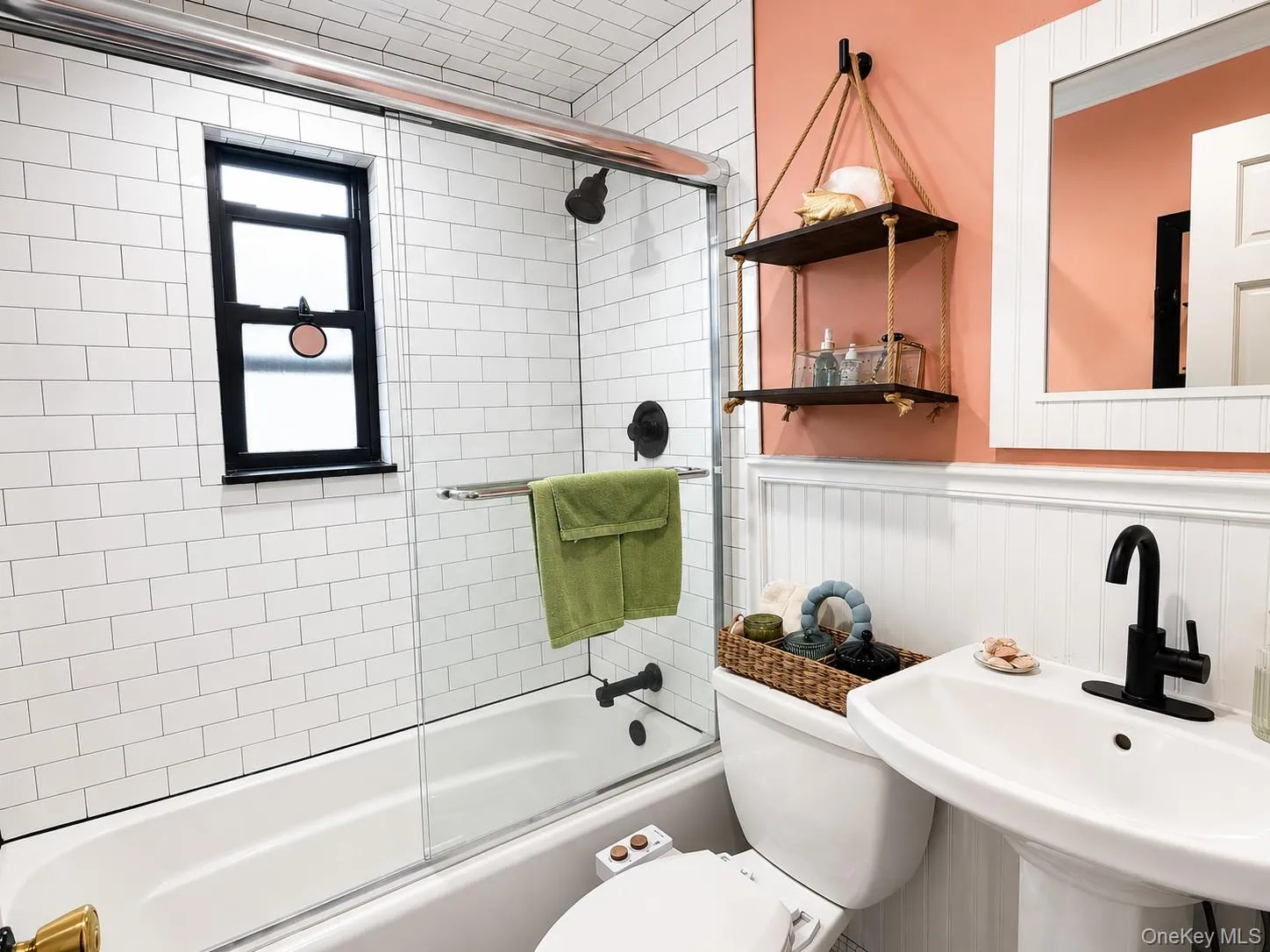 125 Park Avenue, Babylon, NY, 1 Bedroom Bedrooms, 4 Rooms Rooms,1 BathroomBathrooms,Residential,For Rent,Park,0,1009123 125 Park Avenue, Babylon, NY, 1 Bedroom Bedrooms, 4 Rooms Rooms,1 BathroomBathrooms,Residential,For Rent,Park,0,1009123