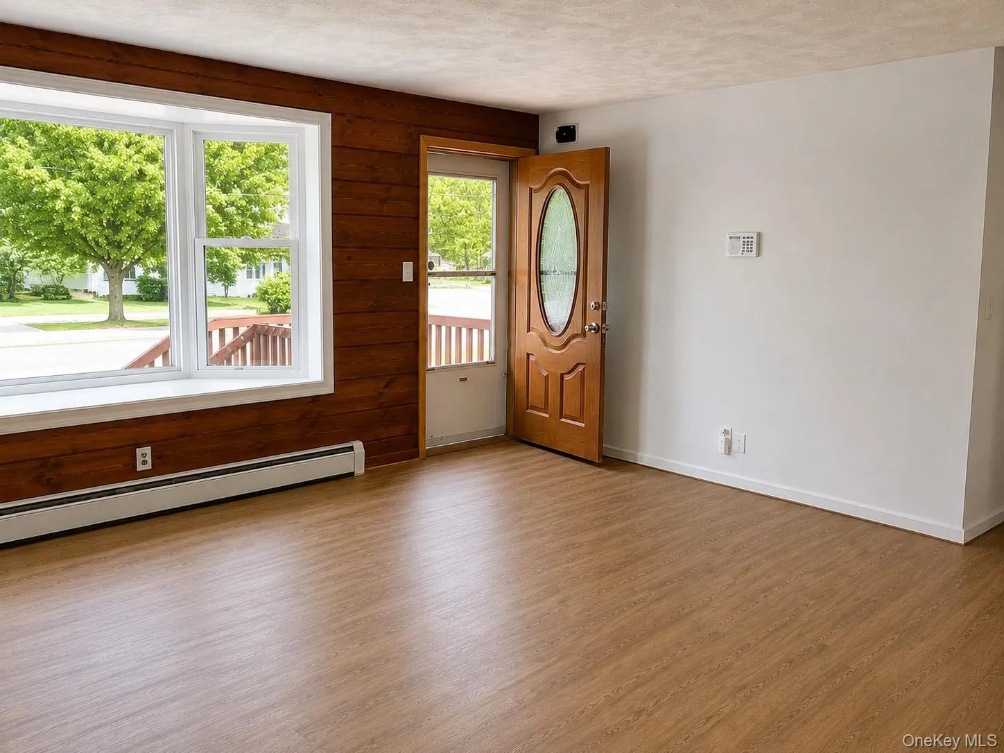 27 Midway Drive, Chester Town, NY, 3 Bedrooms Bedrooms, 5 Rooms Rooms,1 BathroomBathrooms,Residential Lease,For Rent,Midway,0,1009124 27 Midway Drive, Chester Town, NY, 3 Bedrooms Bedrooms, 5 Rooms Rooms,1 BathroomBathrooms,Residential Lease,For Rent,Midway,0,1009124