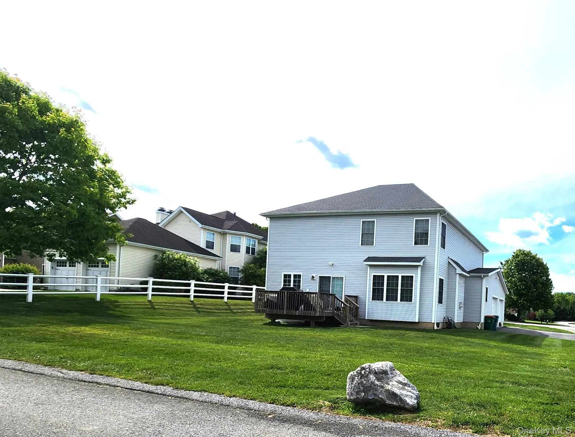 5 Mulberry Place, East Fishkill, NY, 4 Bedrooms Bedrooms, 9 Rooms Rooms,3 BathroomsBathrooms,Residential,For Rent,Mulberry,0,1009125 5 Mulberry Place, East Fishkill, NY, 4 Bedrooms Bedrooms, 9 Rooms Rooms,3 BathroomsBathrooms,Residential,For Rent,Mulberry,0,1009125