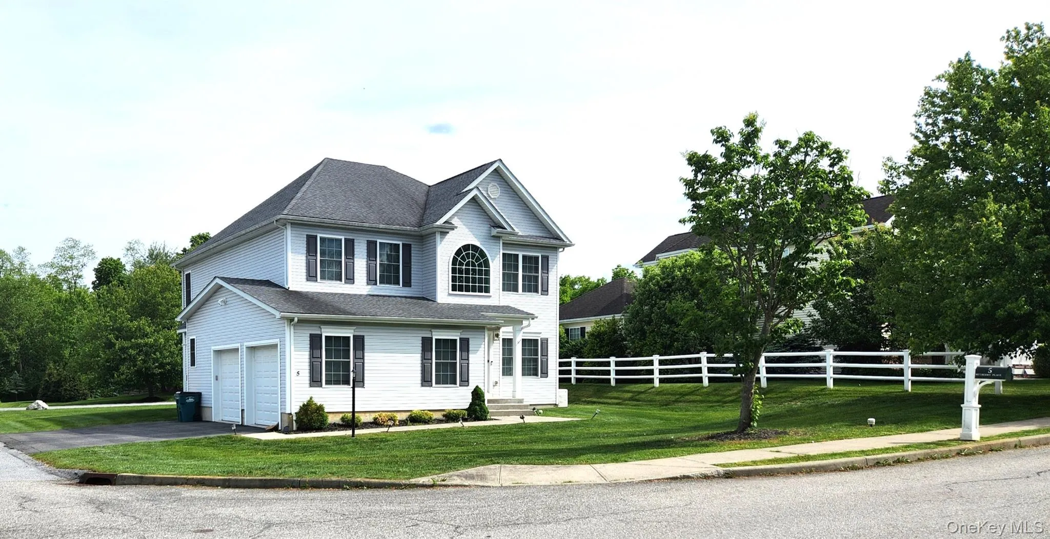 5 Mulberry Place, East Fishkill, NY, 4 Bedrooms Bedrooms, 9 Rooms Rooms,3 BathroomsBathrooms,Residential,For Rent,Mulberry,0,1009125 5 Mulberry Place, East Fishkill, NY, 4 Bedrooms Bedrooms, 9 Rooms Rooms,3 BathroomsBathrooms,Residential,For Rent,Mulberry,0,1009125