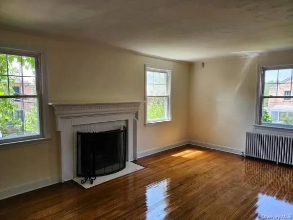4641 Hanford Street, New York, NY, 2 Bedrooms Bedrooms, 6 Rooms Rooms,1 BathroomBathrooms,Residential Lease,For Rent,Hanford,0,1009129 4641 Hanford Street, New York, NY, 2 Bedrooms Bedrooms, 6 Rooms Rooms,1 BathroomBathrooms,Residential Lease,For Rent,Hanford,0,1009129