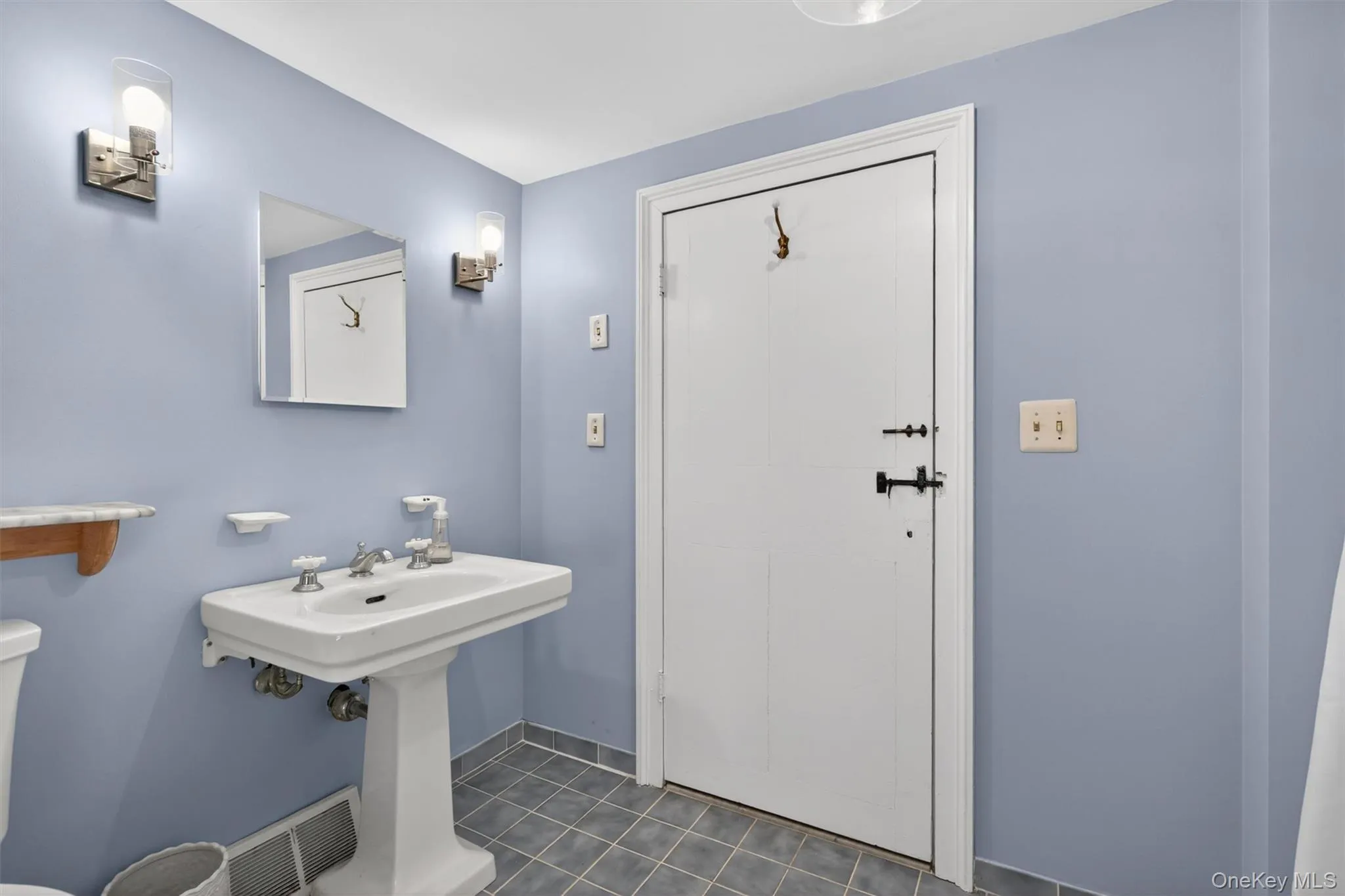 56 Jones Road, Warwick (town), NY, 4 Bedrooms Bedrooms, 14 Rooms Rooms,2 BathroomsBathrooms,Residential,For Rent,Jones,0,1009133 56 Jones Road, Warwick (town), NY, 4 Bedrooms Bedrooms, 14 Rooms Rooms,2 BathroomsBathrooms,Residential,For Rent,Jones,0,1009133