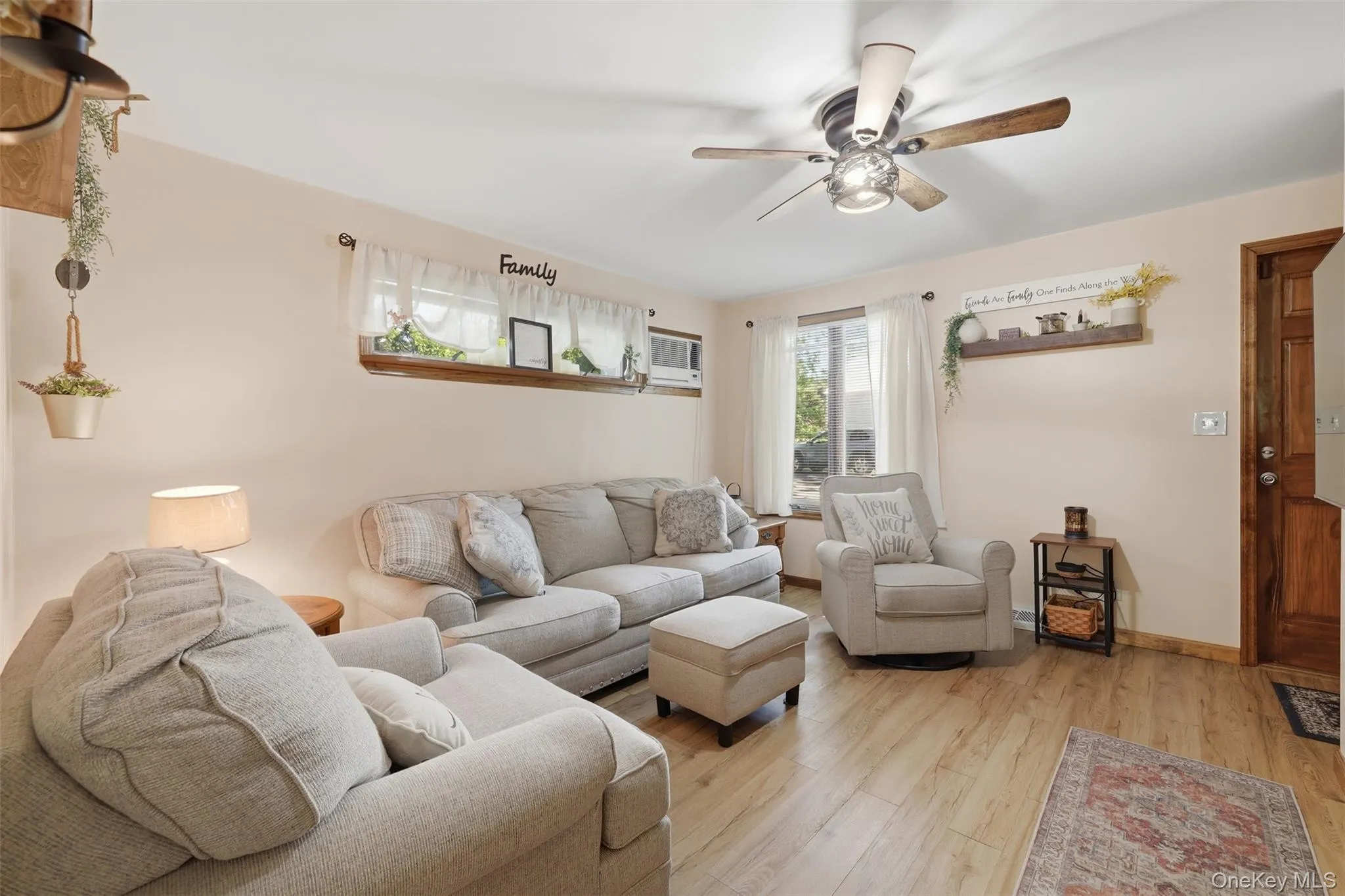 9 Fulmer Road, Deerpark, NY, 3 Bedrooms Bedrooms, 7 Rooms Rooms,1 BathroomBathrooms,Residential,For Rent,Fulmer,0,1009134 9 Fulmer Road, Deerpark, NY, 3 Bedrooms Bedrooms, 7 Rooms Rooms,1 BathroomBathrooms,Residential,For Rent,Fulmer,0,1009134