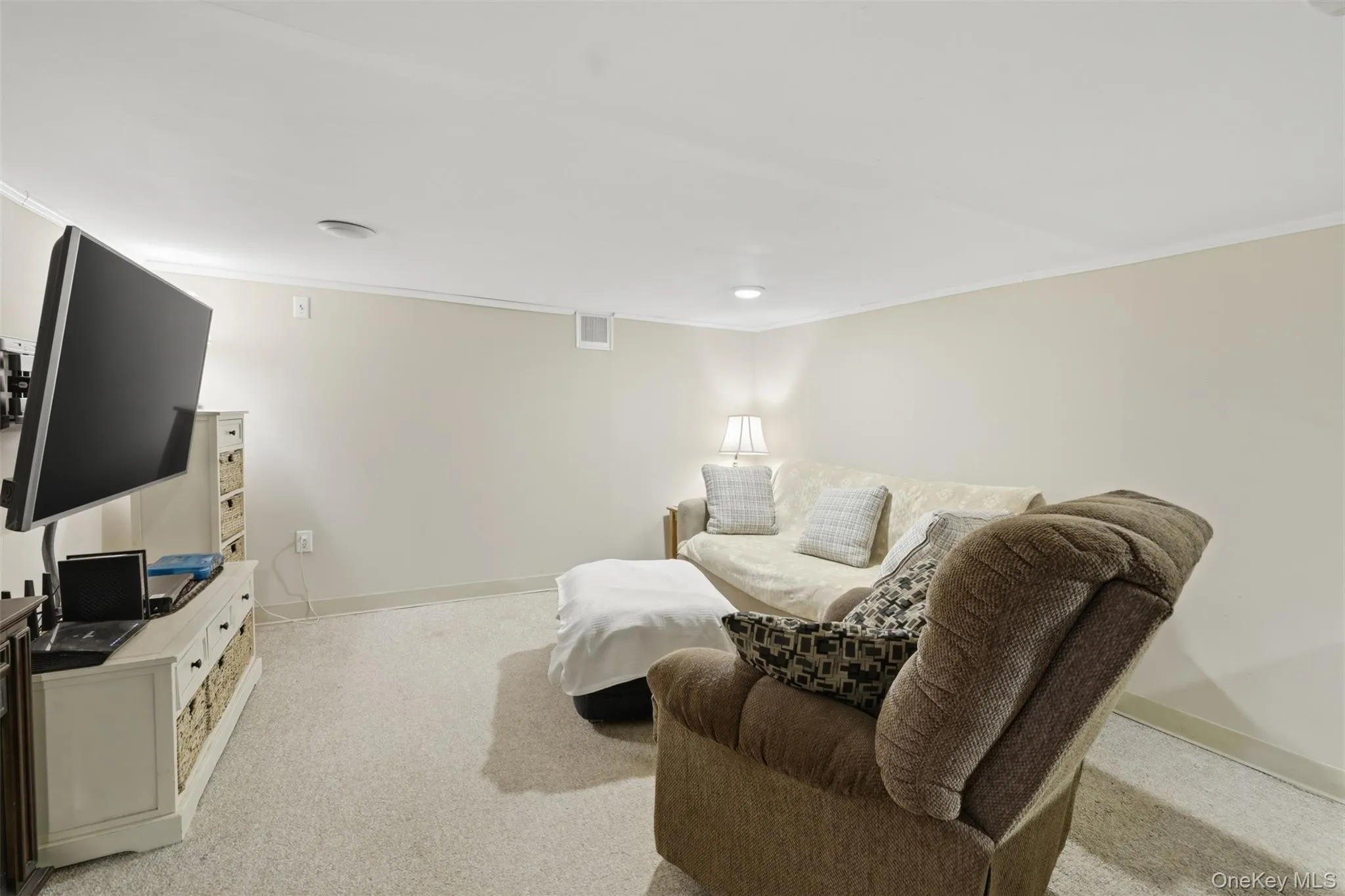 9 Fulmer Road, Deerpark, NY, 3 Bedrooms Bedrooms, 7 Rooms Rooms,1 BathroomBathrooms,Residential,For Rent,Fulmer,0,1009134 9 Fulmer Road, Deerpark, NY, 3 Bedrooms Bedrooms, 7 Rooms Rooms,1 BathroomBathrooms,Residential,For Rent,Fulmer,0,1009134