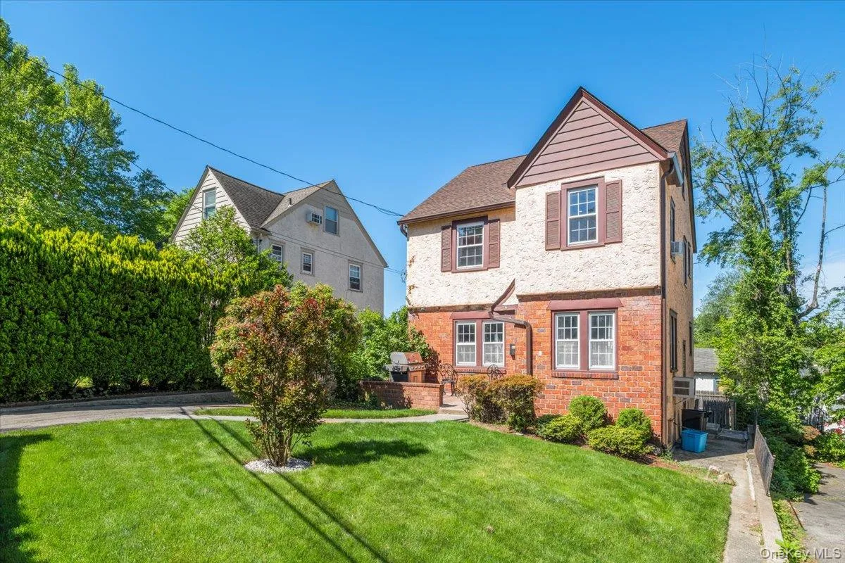 welcoming Tudor style home welcoming Tudor style home