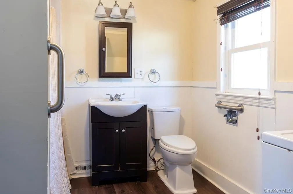 2925 Old Kings Road, Catskill, NY, 3 Bedrooms Bedrooms, 6 Rooms Rooms,1 BathroomBathrooms,Residential,For Rent,Old Kings,0,1009141 2925 Old Kings Road, Catskill, NY, 3 Bedrooms Bedrooms, 6 Rooms Rooms,1 BathroomBathrooms,Residential,For Rent,Old Kings,0,1009141