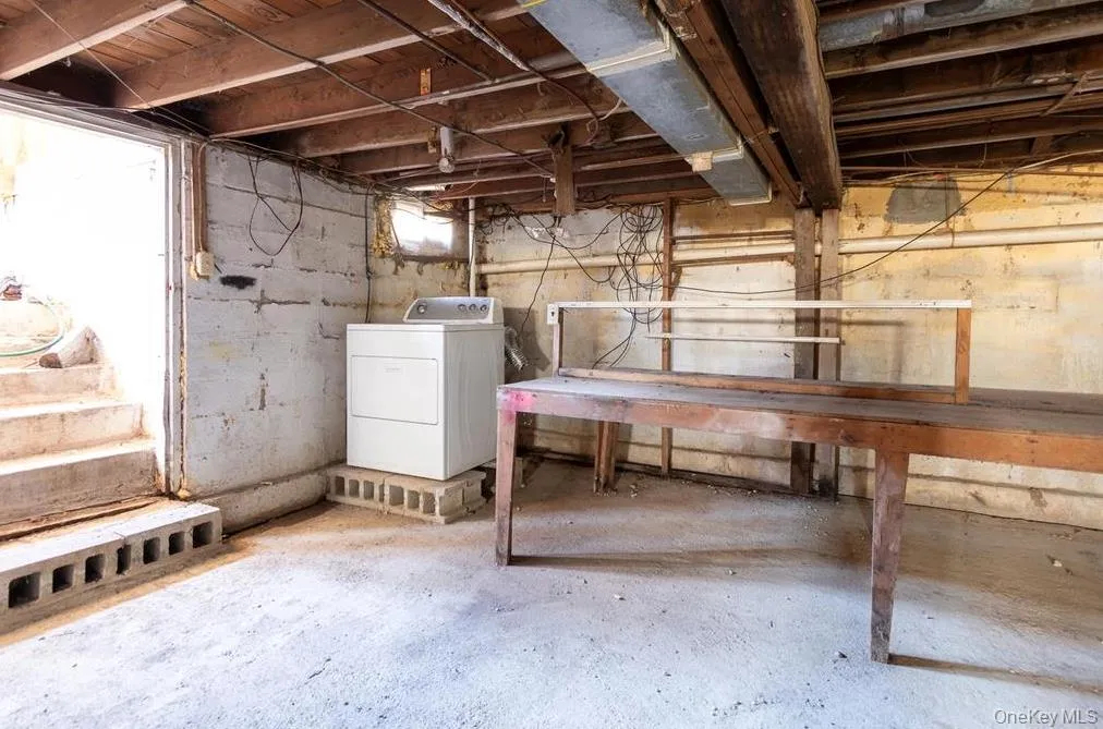 2925 Old Kings Road, Catskill, NY, 3 Bedrooms Bedrooms, 6 Rooms Rooms,1 BathroomBathrooms,Residential,For Rent,Old Kings,0,1009141 2925 Old Kings Road, Catskill, NY, 3 Bedrooms Bedrooms, 6 Rooms Rooms,1 BathroomBathrooms,Residential,For Rent,Old Kings,0,1009141