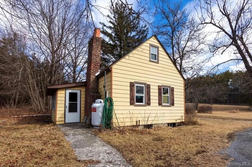 2925 Old Kings Road, Catskill, NY, 3 Bedrooms Bedrooms, 6 Rooms Rooms,1 BathroomBathrooms,Residential,For Rent,Old Kings,0,1009141 2925 Old Kings Road, Catskill, NY, 3 Bedrooms Bedrooms, 6 Rooms Rooms,1 BathroomBathrooms,Residential,For Rent,Old Kings,0,1009141