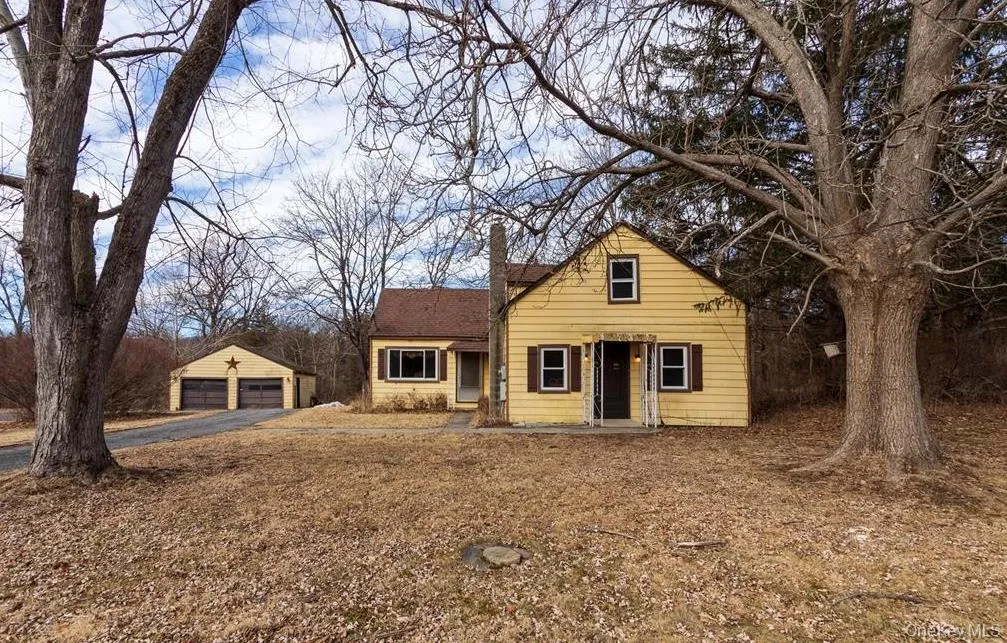 2925 Old Kings Road, Catskill, NY, 3 Bedrooms Bedrooms, 6 Rooms Rooms,1 BathroomBathrooms,Residential,For Rent,Old Kings,0,1009141 2925 Old Kings Road, Catskill, NY, 3 Bedrooms Bedrooms, 6 Rooms Rooms,1 BathroomBathrooms,Residential,For Rent,Old Kings,0,1009141