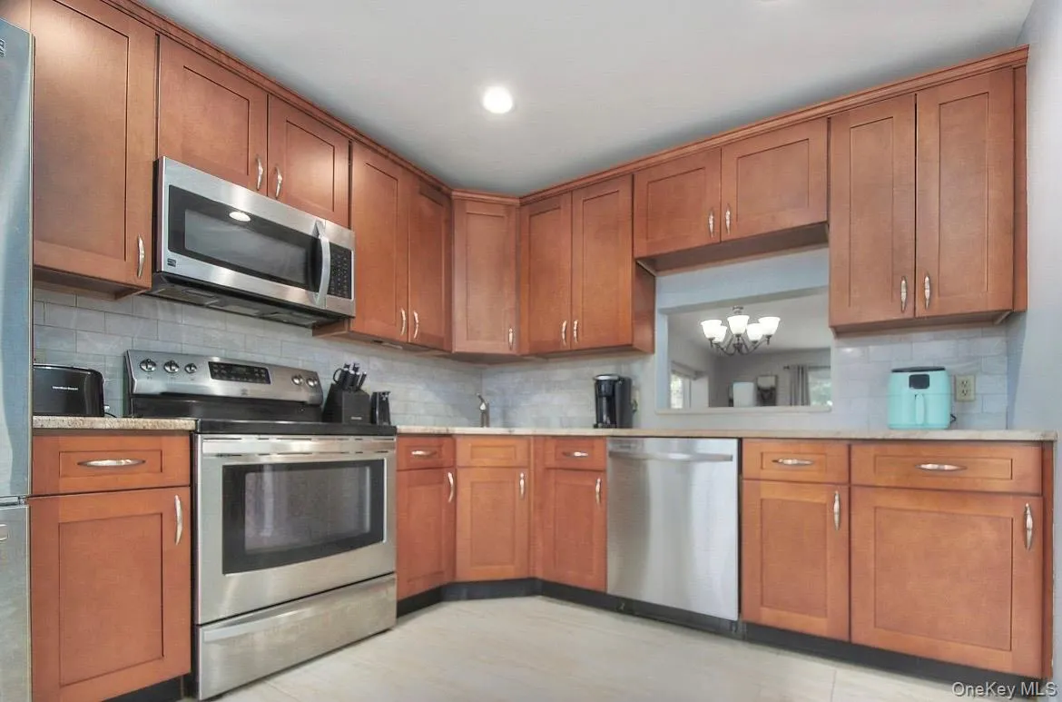 57 Yorkshire Terrace, Blooming Grove, NY, 2 Bedrooms Bedrooms, 6 Rooms Rooms,2 BathroomsBathrooms,Residential,For Rent,Yorkshire,0,1009149 57 Yorkshire Terrace, Blooming Grove, NY, 2 Bedrooms Bedrooms, 6 Rooms Rooms,2 BathroomsBathrooms,Residential,For Rent,Yorkshire,0,1009149