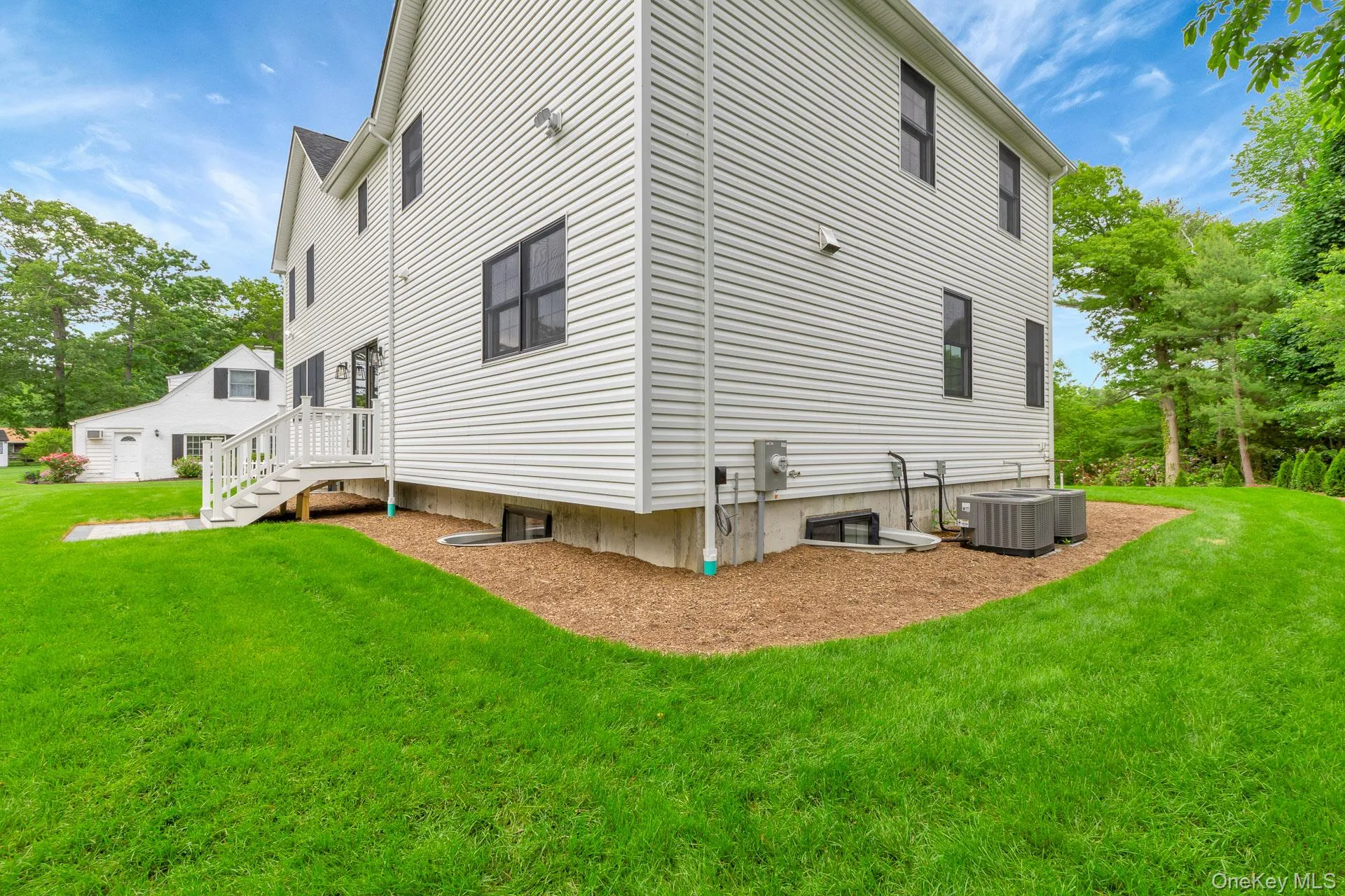 223 Townline Road, Smithtown, NY, 4 Bedrooms Bedrooms, 8 Rooms Rooms,2 BathroomsBathrooms,Residential,For Rent,Townline,0,1009162 223 Townline Road, Smithtown, NY, 4 Bedrooms Bedrooms, 8 Rooms Rooms,2 BathroomsBathrooms,Residential,For Rent,Townline,0,1009162