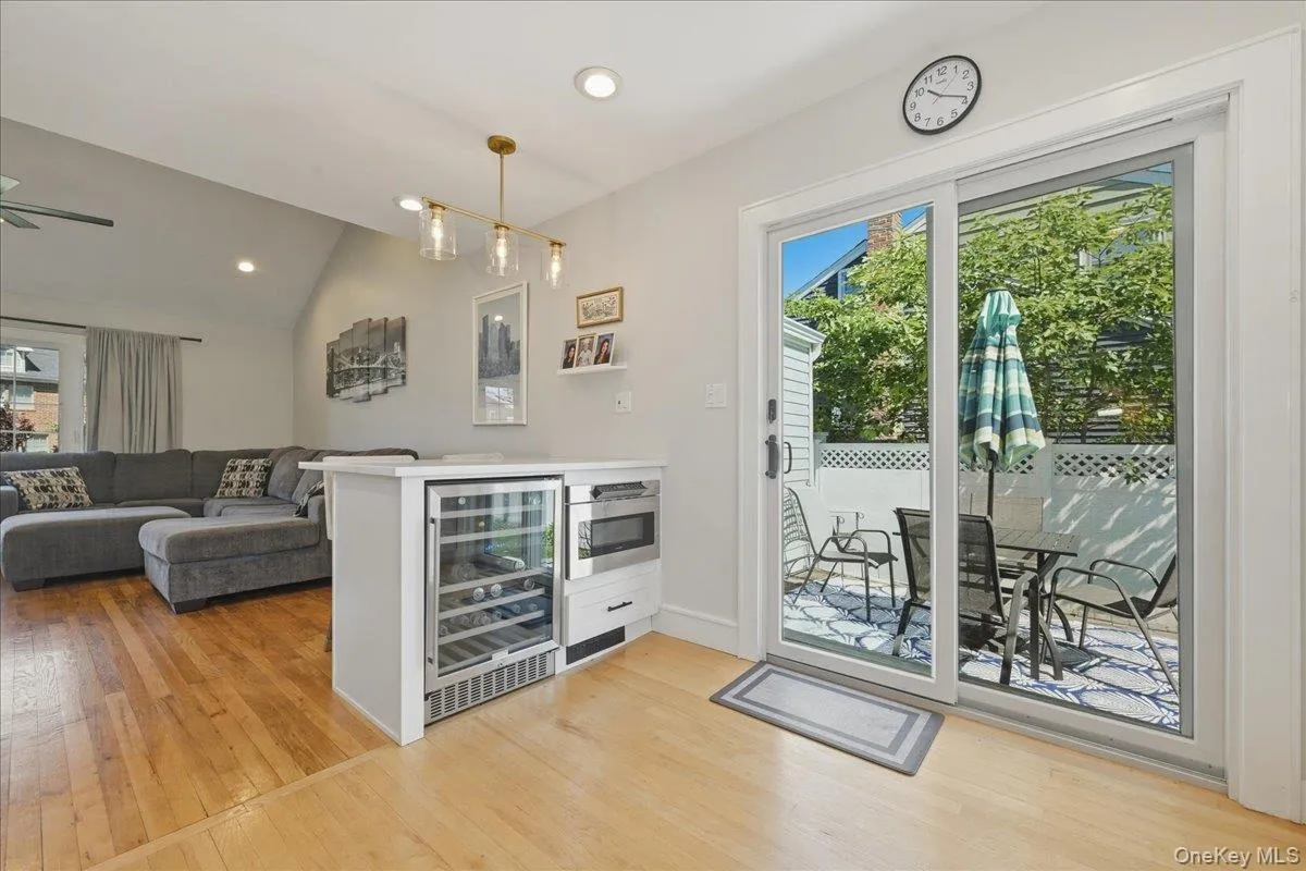 1829 Hannington Avenue, Hempstead, NY, 3 Bedrooms Bedrooms, 5 Rooms Rooms,2 BathroomsBathrooms,Residential,For Rent,Hannington,0,1009164 1829 Hannington Avenue, Hempstead, NY, 3 Bedrooms Bedrooms, 5 Rooms Rooms,2 BathroomsBathrooms,Residential,For Rent,Hannington,0,1009164