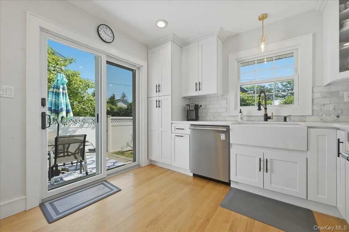 1829 Hannington Avenue, Hempstead, NY, 3 Bedrooms Bedrooms, 5 Rooms Rooms,2 BathroomsBathrooms,Residential,For Rent,Hannington,0,1009164 1829 Hannington Avenue, Hempstead, NY, 3 Bedrooms Bedrooms, 5 Rooms Rooms,2 BathroomsBathrooms,Residential,For Rent,Hannington,0,1009164
