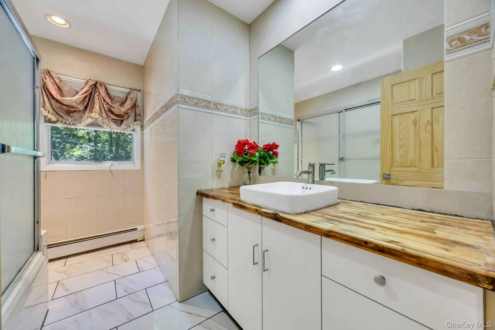 14 Russet Lane, Brookhaven, NY, 4 Bedrooms Bedrooms, 8 Rooms Rooms,2 BathroomsBathrooms,Residential,For Rent,Russet,0,1009166 14 Russet Lane, Brookhaven, NY, 4 Bedrooms Bedrooms, 8 Rooms Rooms,2 BathroomsBathrooms,Residential,For Rent,Russet,0,1009166