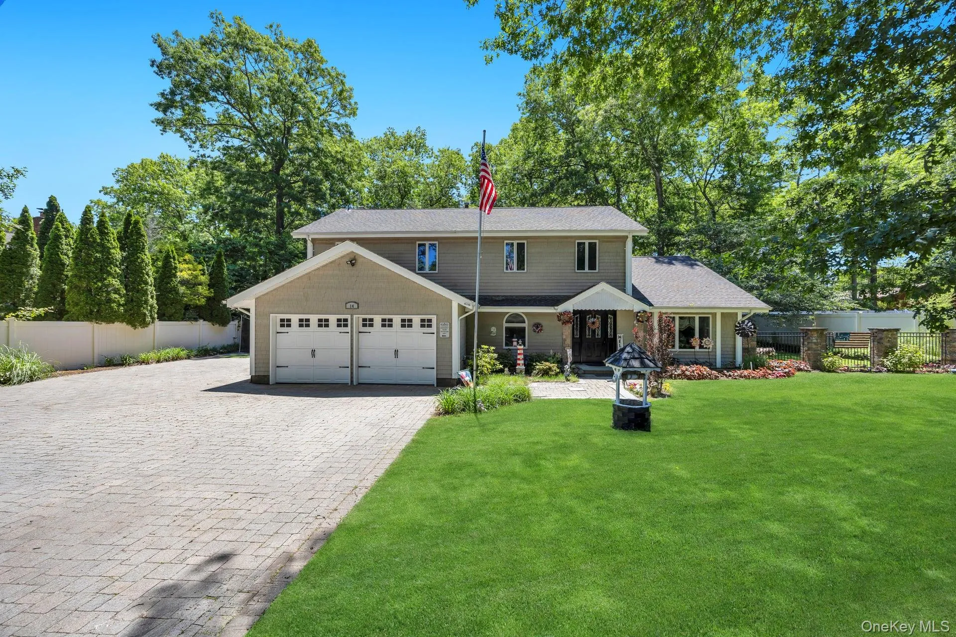 14 Russet Lane, Brookhaven, NY, 4 Bedrooms Bedrooms, 8 Rooms Rooms,2 BathroomsBathrooms,Residential,For Rent,Russet,0,1009166 14 Russet Lane, Brookhaven, NY, 4 Bedrooms Bedrooms, 8 Rooms Rooms,2 BathroomsBathrooms,Residential,For Rent,Russet,0,1009166