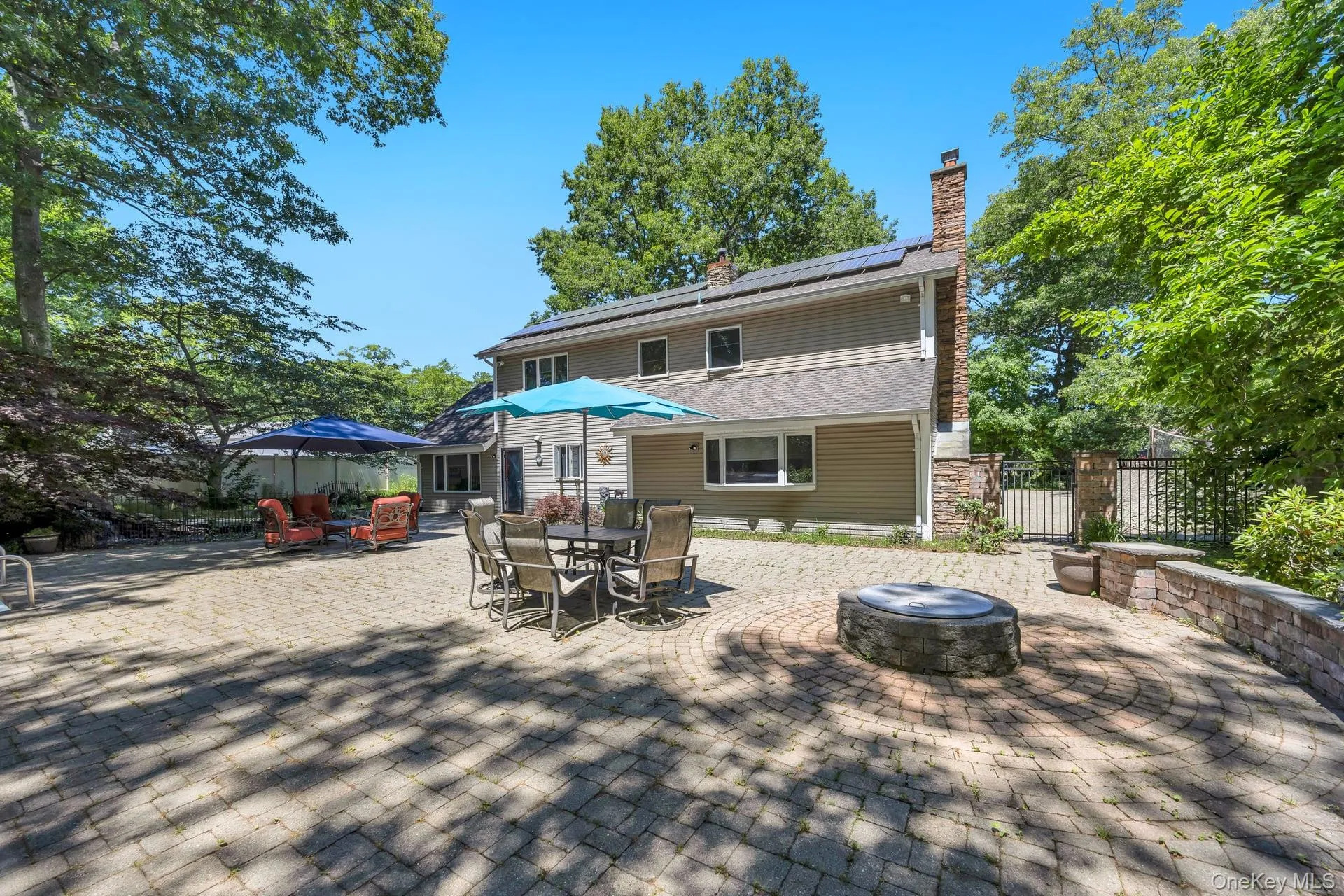 14 Russet Lane, Brookhaven, NY, 4 Bedrooms Bedrooms, 8 Rooms Rooms,2 BathroomsBathrooms,Residential,For Rent,Russet,0,1009166 14 Russet Lane, Brookhaven, NY, 4 Bedrooms Bedrooms, 8 Rooms Rooms,2 BathroomsBathrooms,Residential,For Rent,Russet,0,1009166