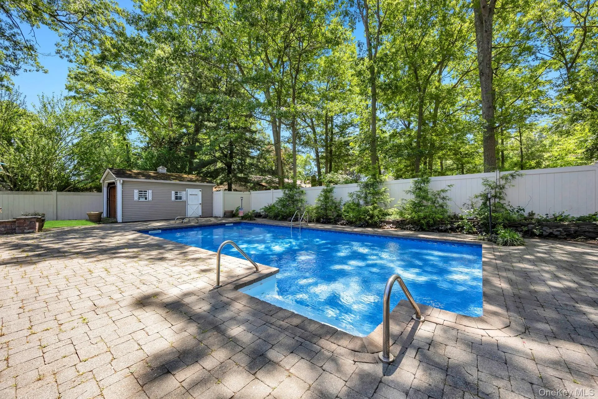 14 Russet Lane, Brookhaven, NY, 4 Bedrooms Bedrooms, 8 Rooms Rooms,2 BathroomsBathrooms,Residential,For Rent,Russet,0,1009166 14 Russet Lane, Brookhaven, NY, 4 Bedrooms Bedrooms, 8 Rooms Rooms,2 BathroomsBathrooms,Residential,For Rent,Russet,0,1009166