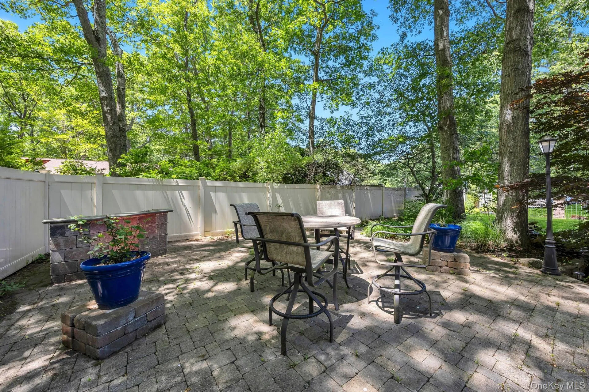14 Russet Lane, Brookhaven, NY, 4 Bedrooms Bedrooms, 8 Rooms Rooms,2 BathroomsBathrooms,Residential,For Rent,Russet,0,1009166 14 Russet Lane, Brookhaven, NY, 4 Bedrooms Bedrooms, 8 Rooms Rooms,2 BathroomsBathrooms,Residential,For Rent,Russet,0,1009166