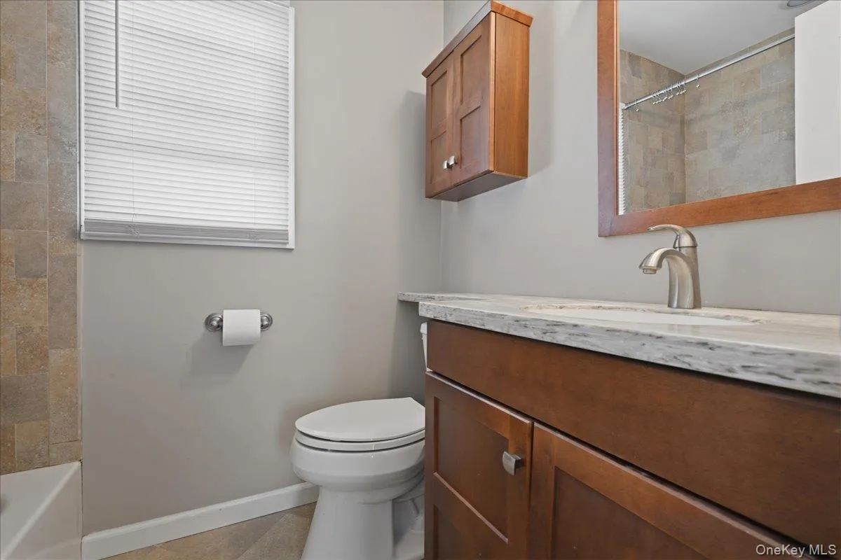 12 Annuskemunnica Road, Babylon, NY, 2 Bedrooms Bedrooms, 4 Rooms Rooms,1 BathroomBathrooms,Residential,For Rent,Annuskemunnica,0,1009176 12 Annuskemunnica Road, Babylon, NY, 2 Bedrooms Bedrooms, 4 Rooms Rooms,1 BathroomBathrooms,Residential,For Rent,Annuskemunnica,0,1009176