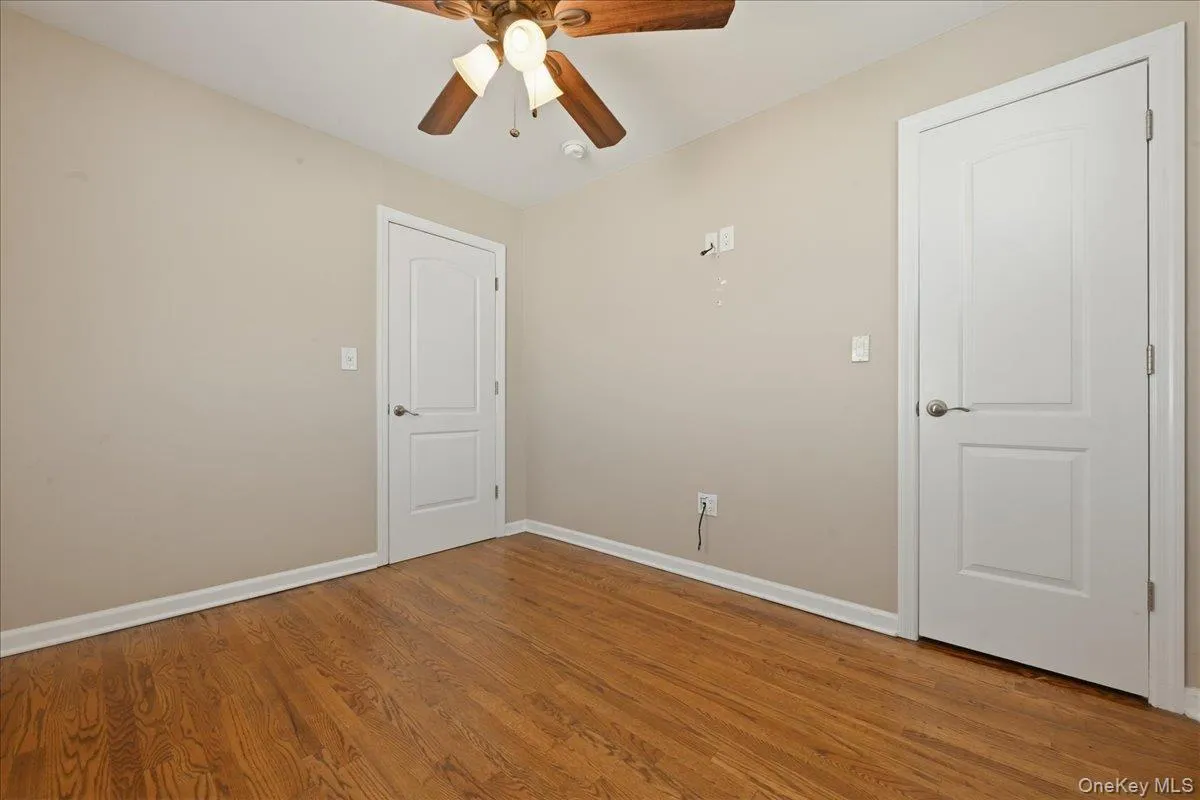 12 Annuskemunnica Road, Babylon, NY, 2 Bedrooms Bedrooms, 4 Rooms Rooms,1 BathroomBathrooms,Residential,For Rent,Annuskemunnica,0,1009176 12 Annuskemunnica Road, Babylon, NY, 2 Bedrooms Bedrooms, 4 Rooms Rooms,1 BathroomBathrooms,Residential,For Rent,Annuskemunnica,0,1009176
