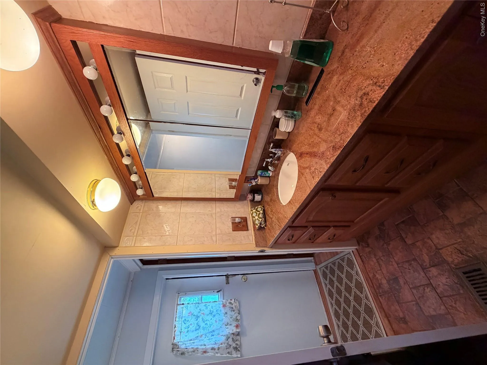 658 Sound Avenue, Riverhead, NY, 1 Bedroom Bedrooms, 4 Rooms Rooms,1 BathroomBathrooms,Residential,For Rent,Sound,0,1009179 658 Sound Avenue, Riverhead, NY, 1 Bedroom Bedrooms, 4 Rooms Rooms,1 BathroomBathrooms,Residential,For Rent,Sound,0,1009179