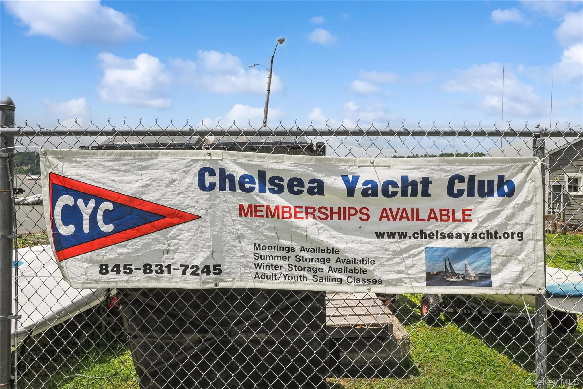 Chelsea Yacht Club is minutes away if you are a river buff Chelsea Yacht Club is minutes away if you are a river buff